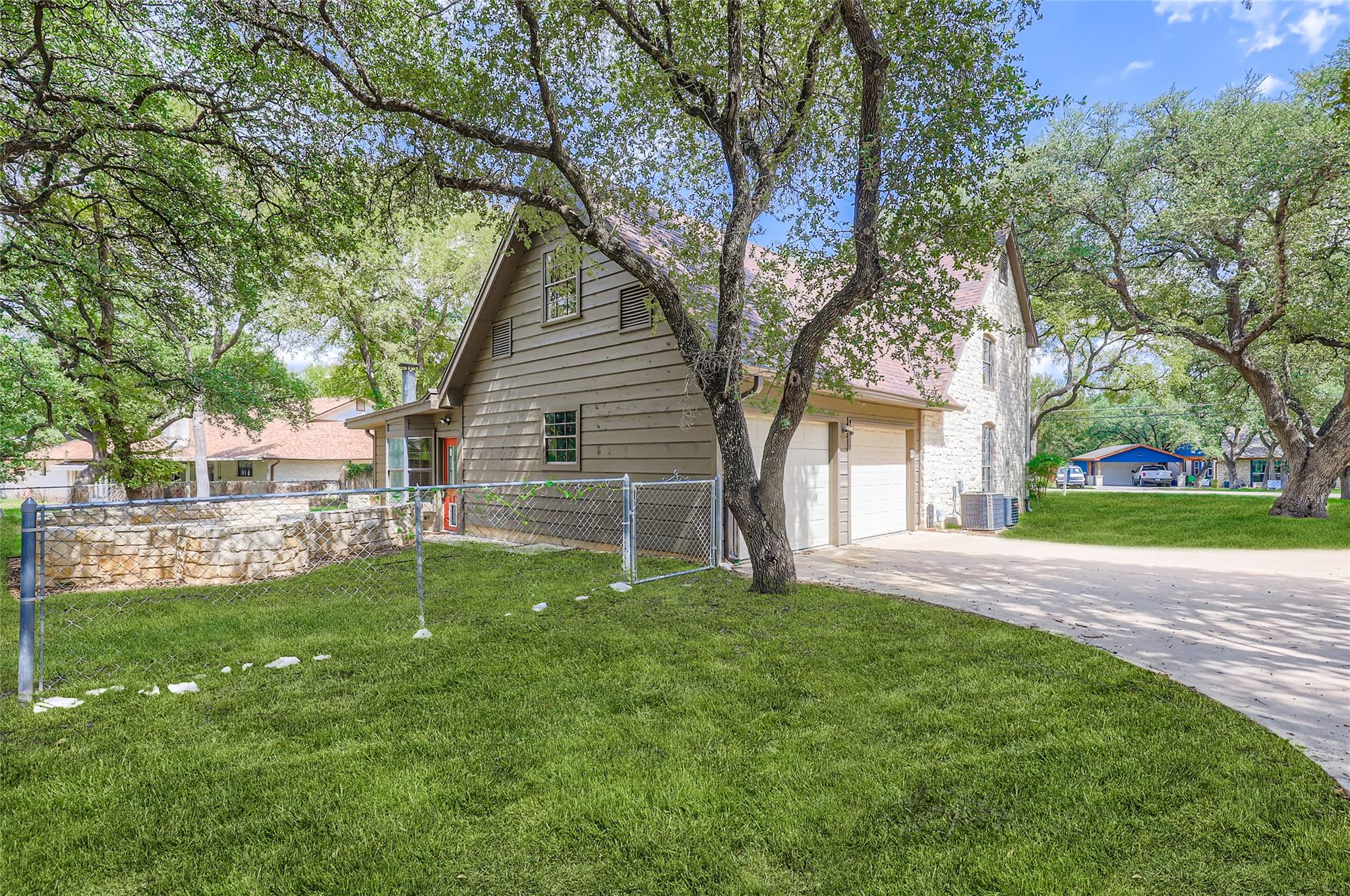 803 Serenada Dr, Georgetown, TX 78628