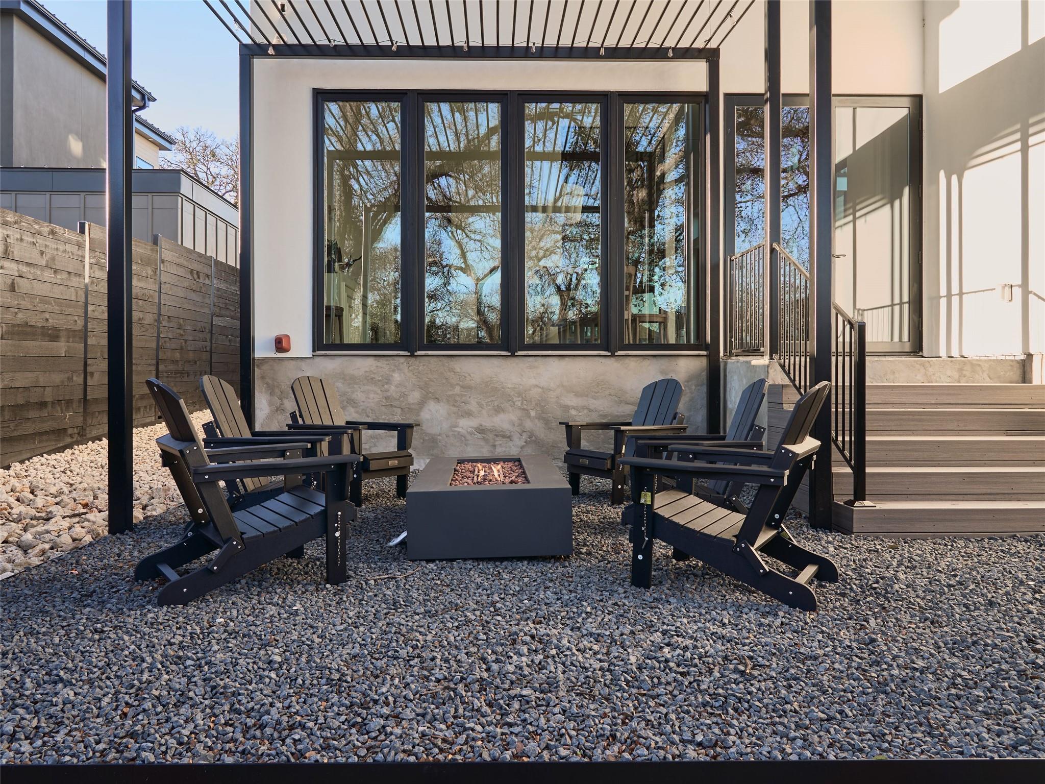 1604 Taylor Gaines St, Austin, TX 78741
