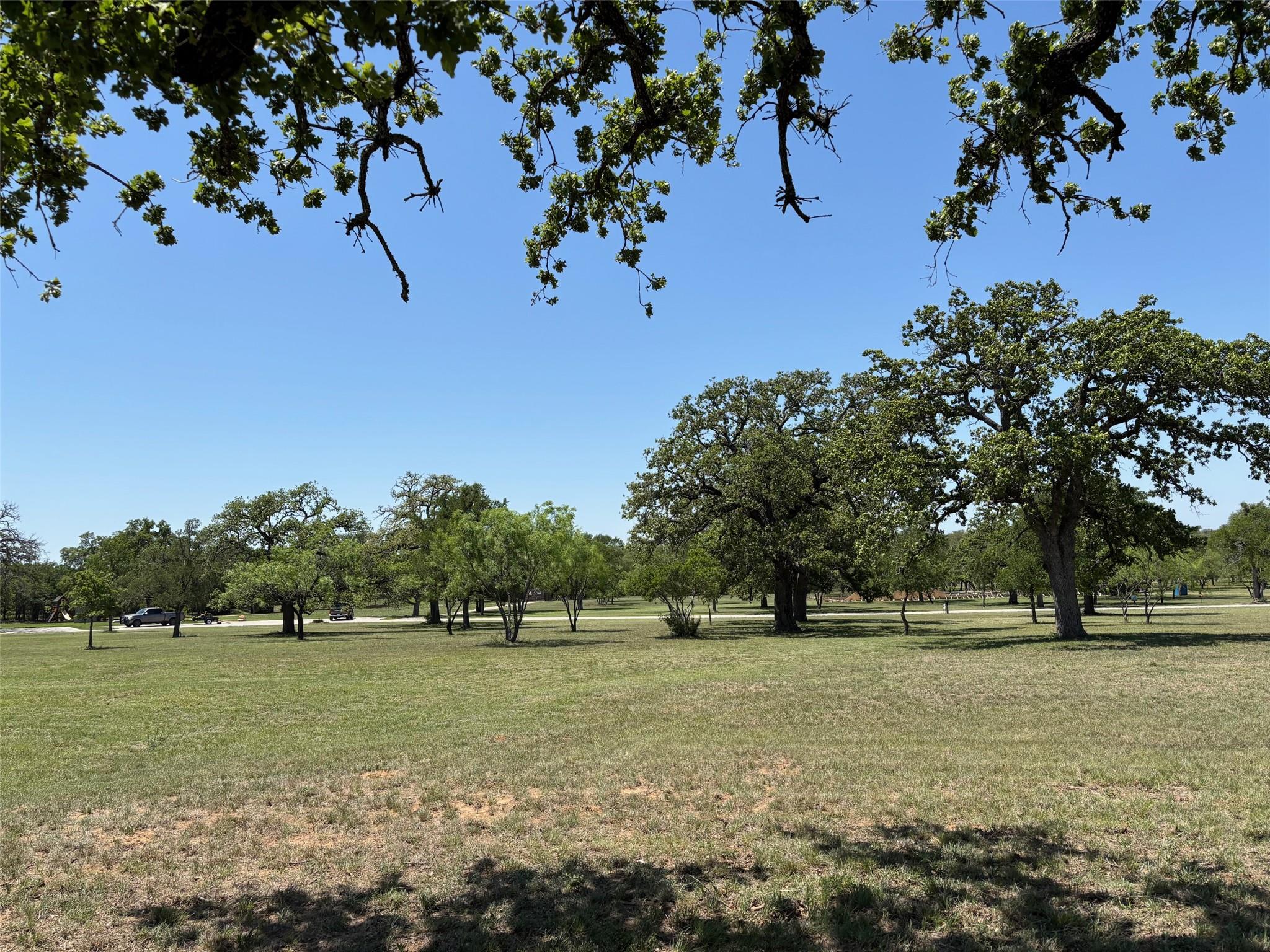 550 W Morning Dew Dr, Round Mountain, TX 78663