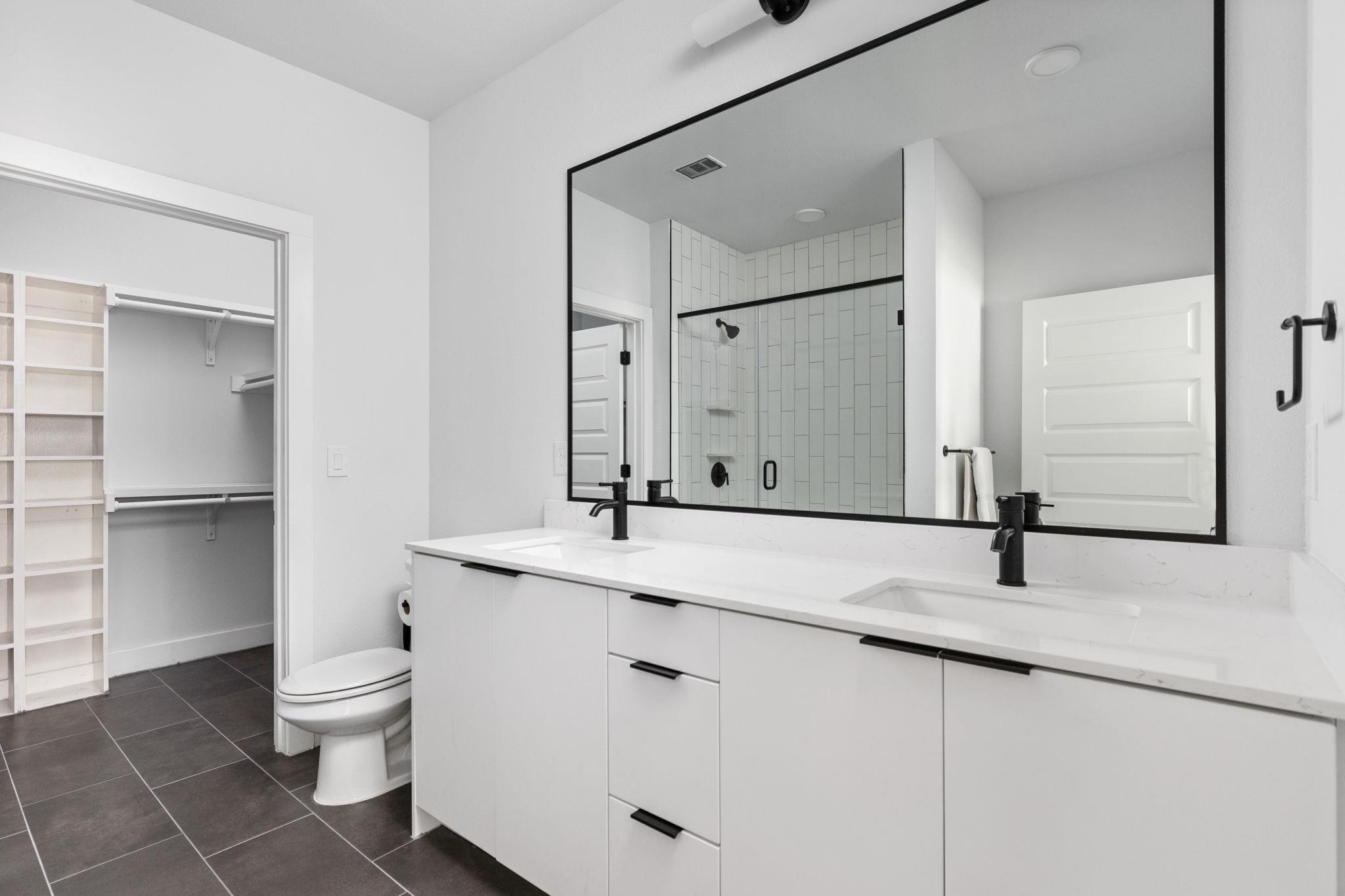 2500 Longview St # 418, Austin, TX 78705