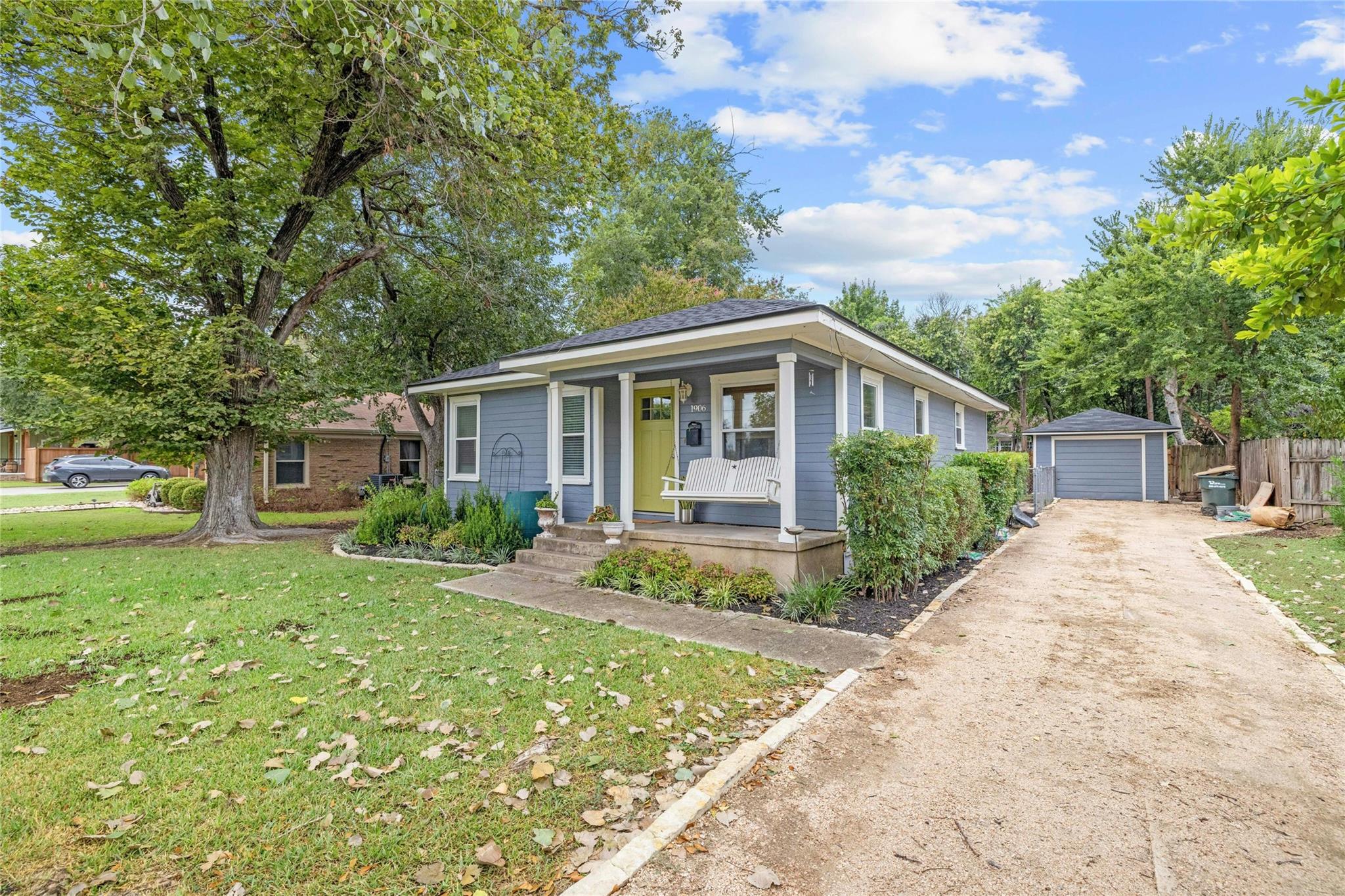 1906 Paige St, Georgetown, TX 78626