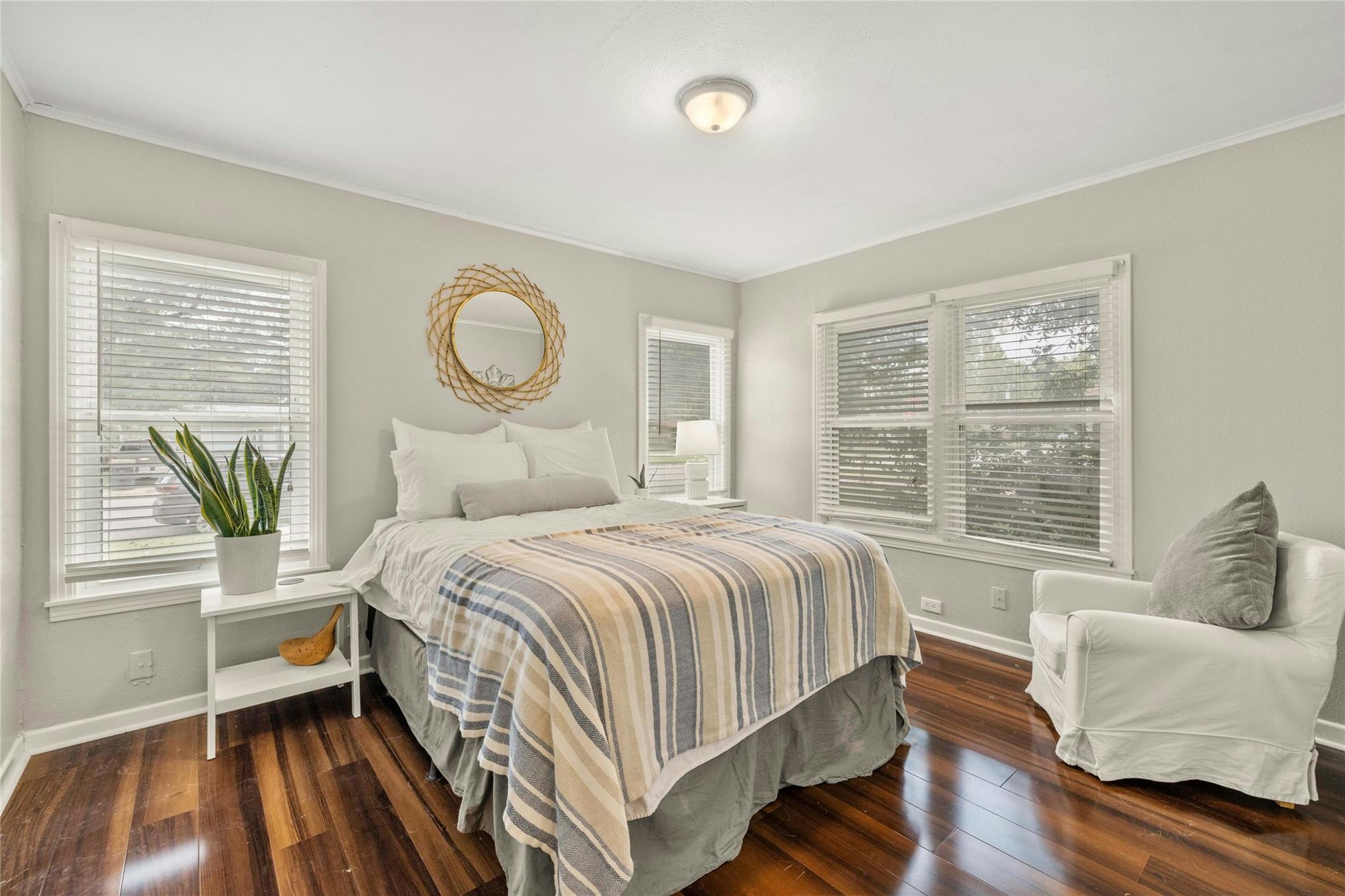 1906 Paige St, Georgetown, TX 78626
