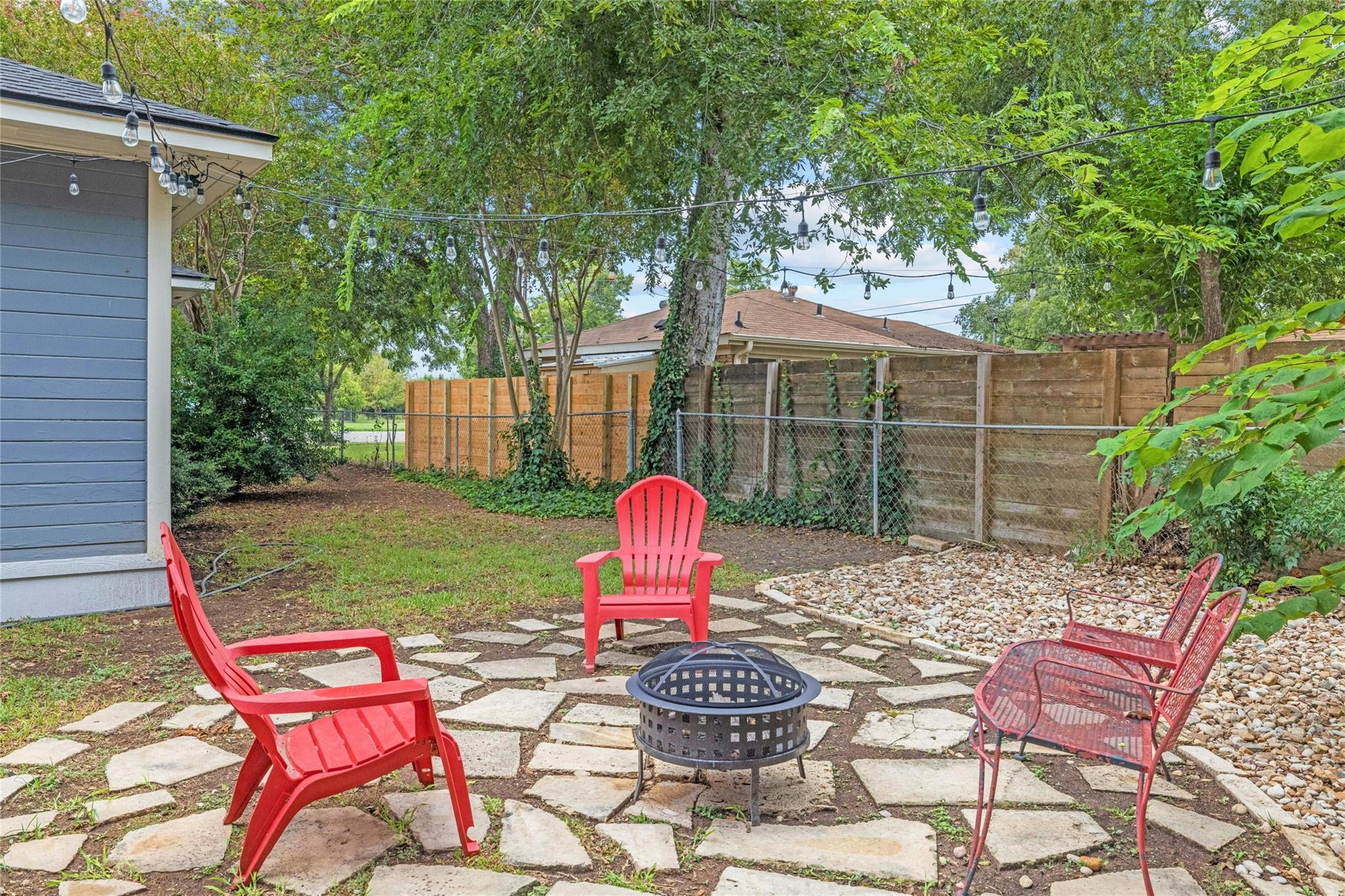 1906 Paige St, Georgetown, TX 78626