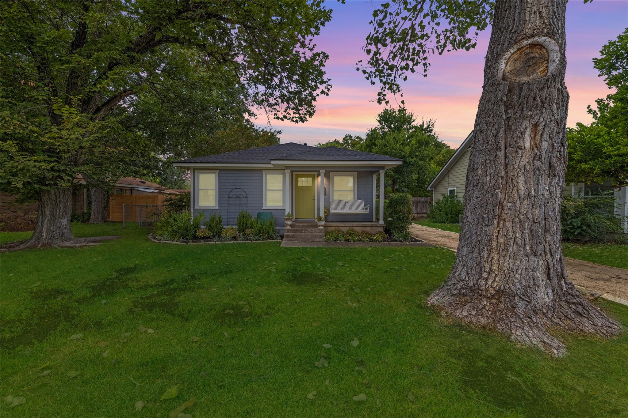 1906 Paige St, Georgetown, TX 78626