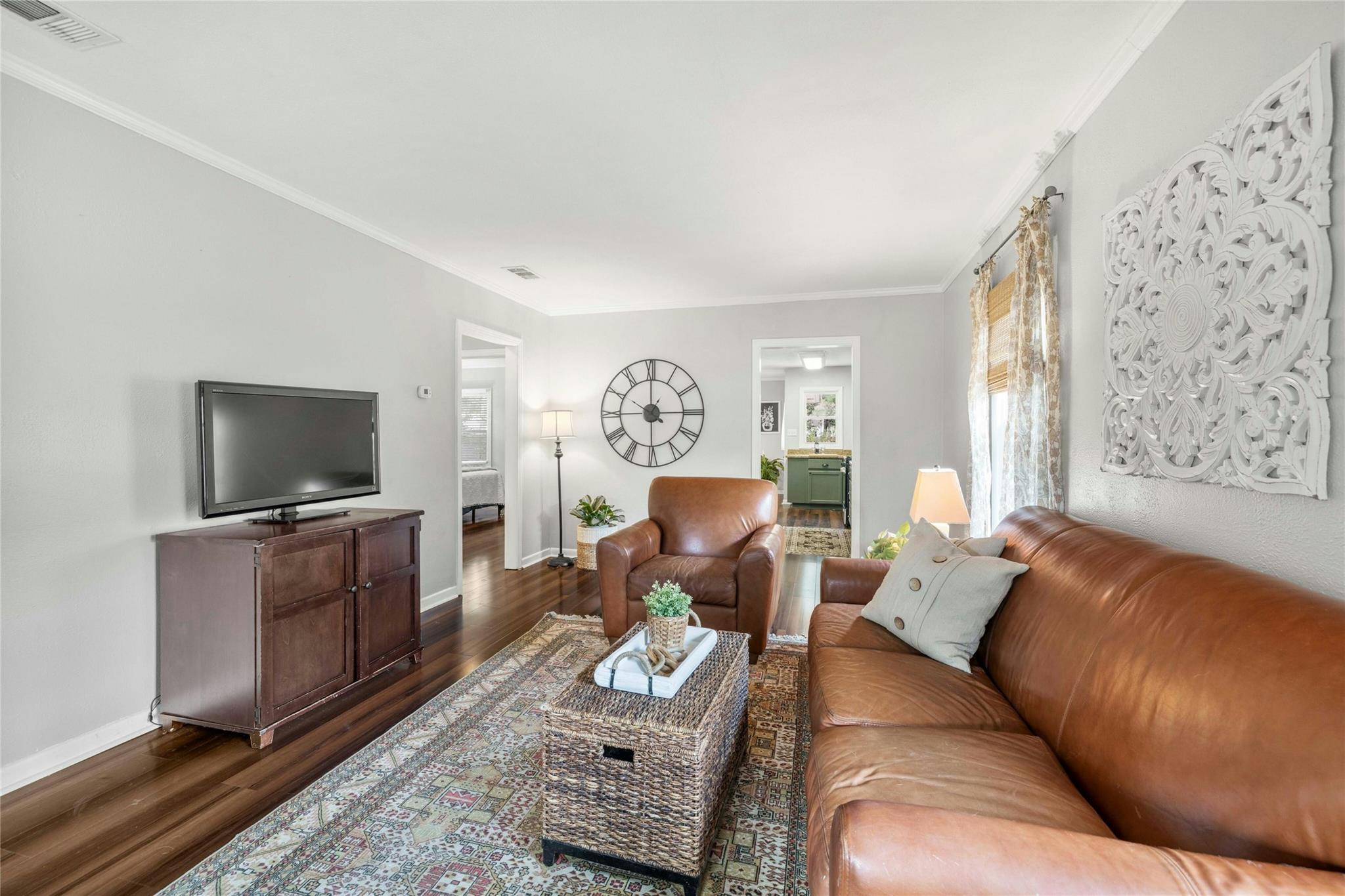 1906 Paige St, Georgetown, TX 78626
