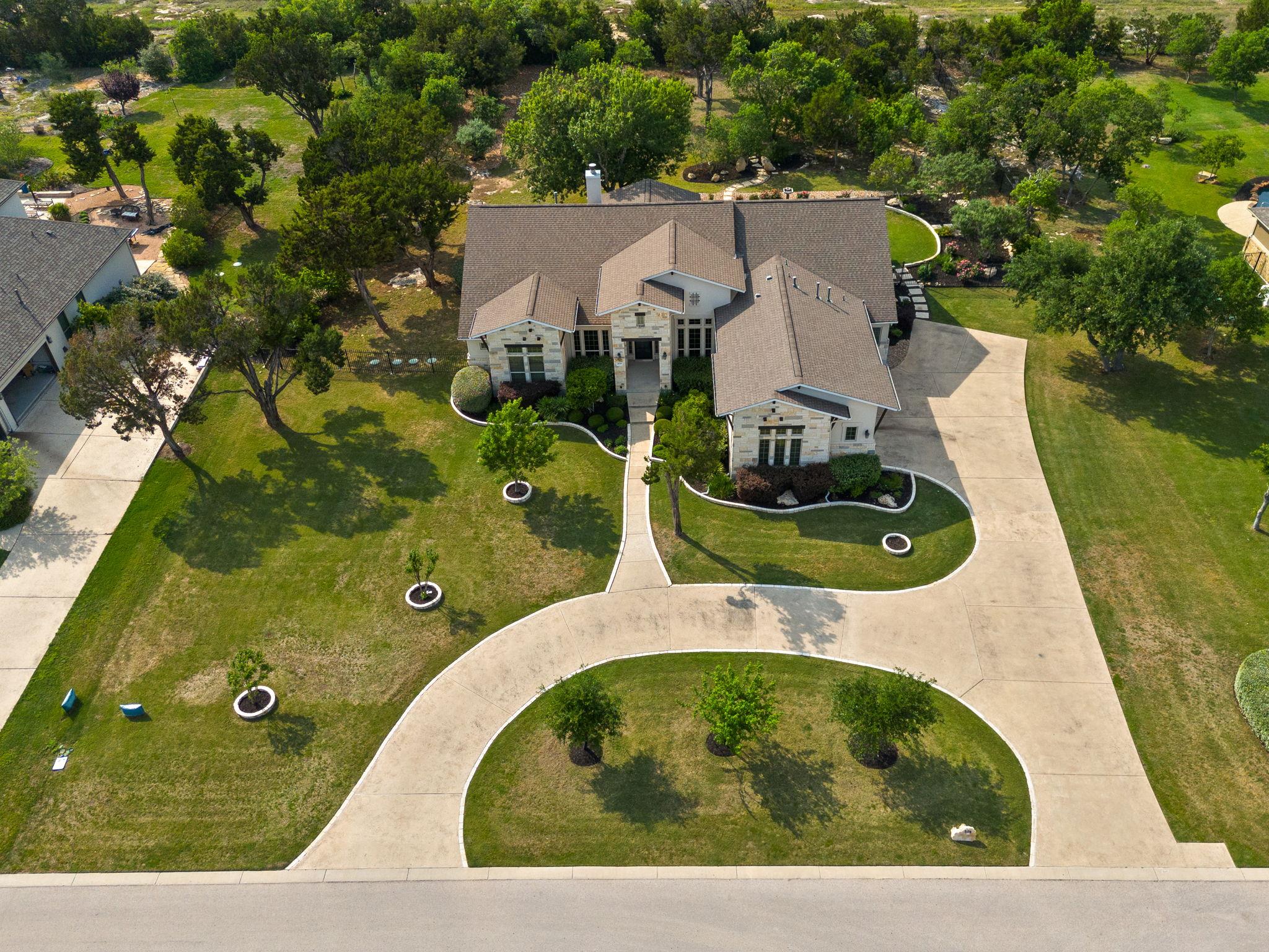 2120 High Lonesome Dr, Leander, TX 78641