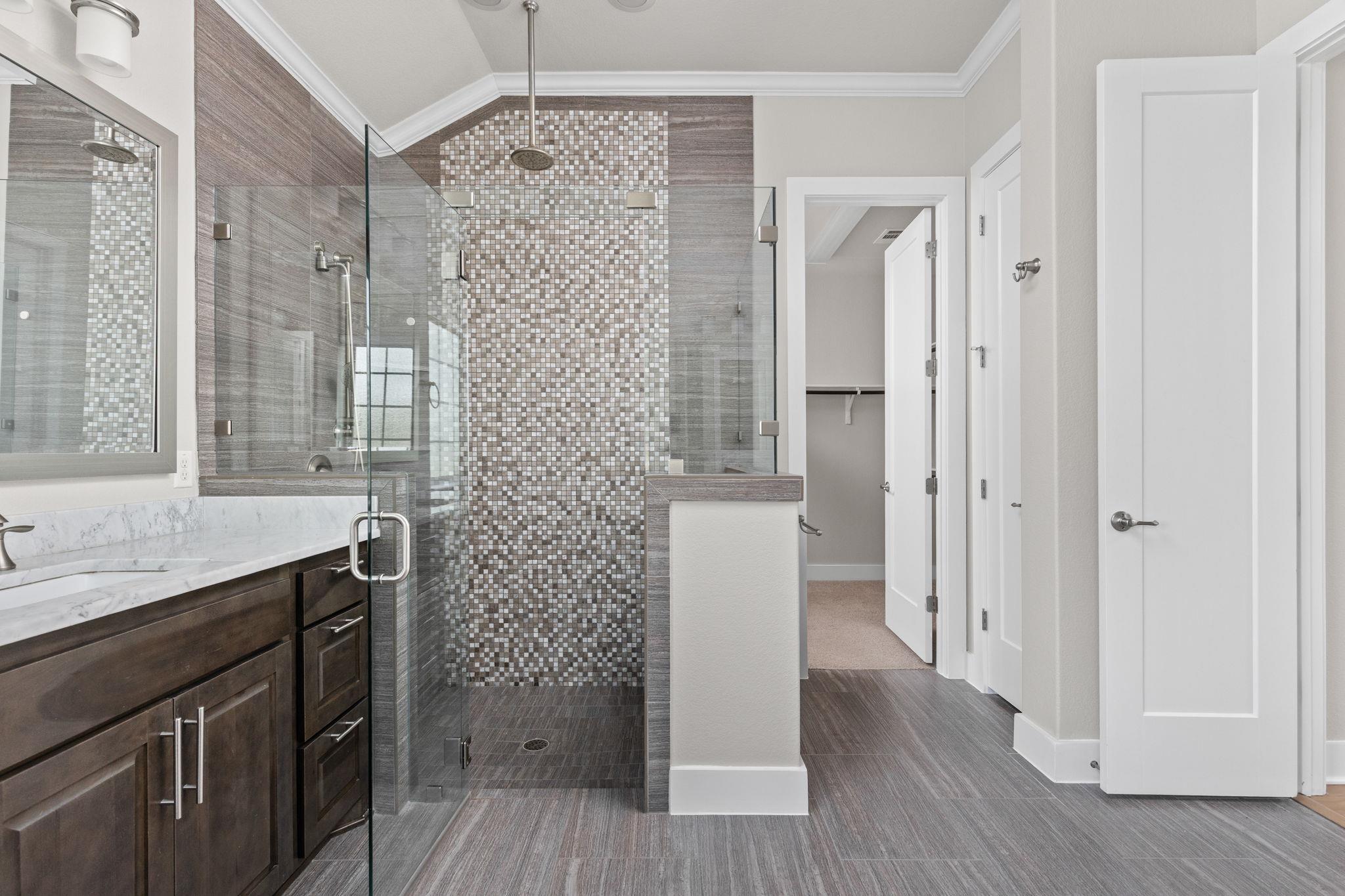 2120 High Lonesome Dr, Leander, TX 78641