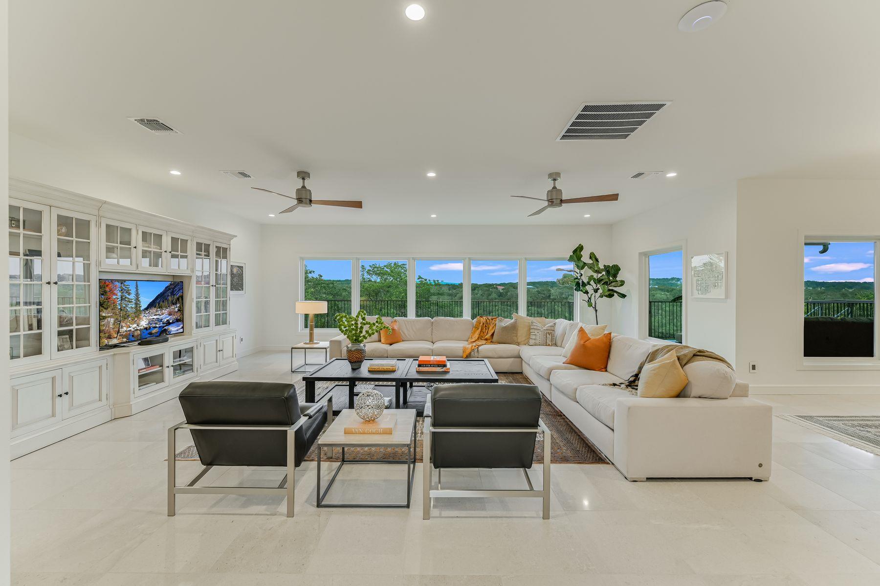 24710 Fossil Trl, Spicewood, TX 78669