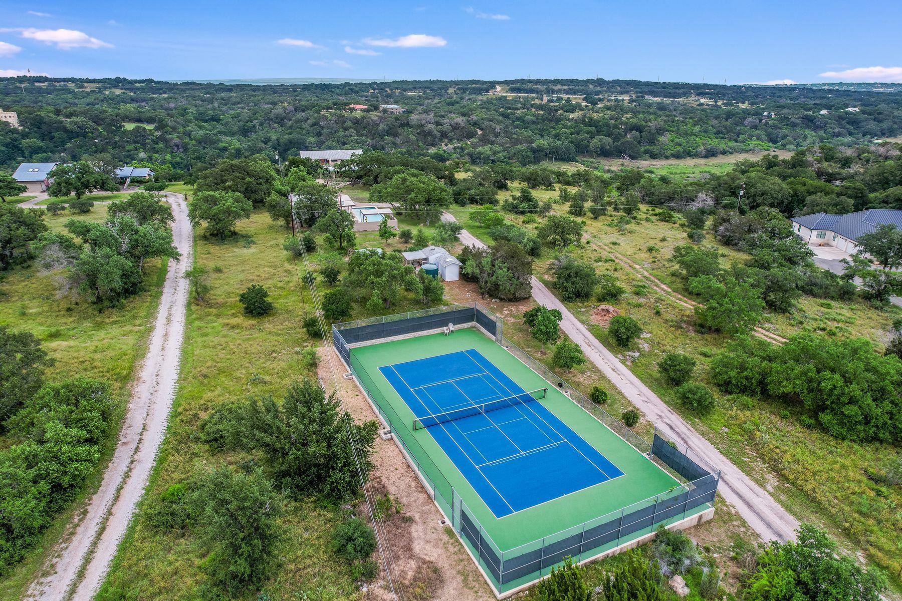 24710 Fossil Trl, Spicewood, TX 78669