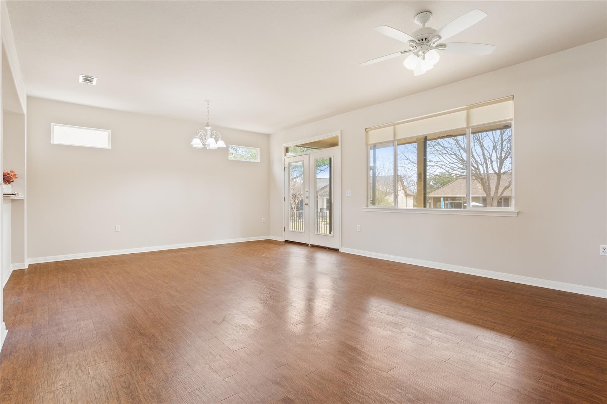 139 Blazing Star Dr, Georgetown, TX 78633