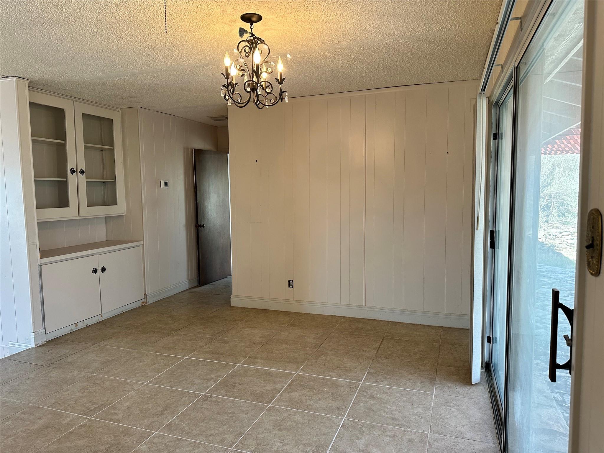 21418 Kathy Ln, Spicewood, TX 78669