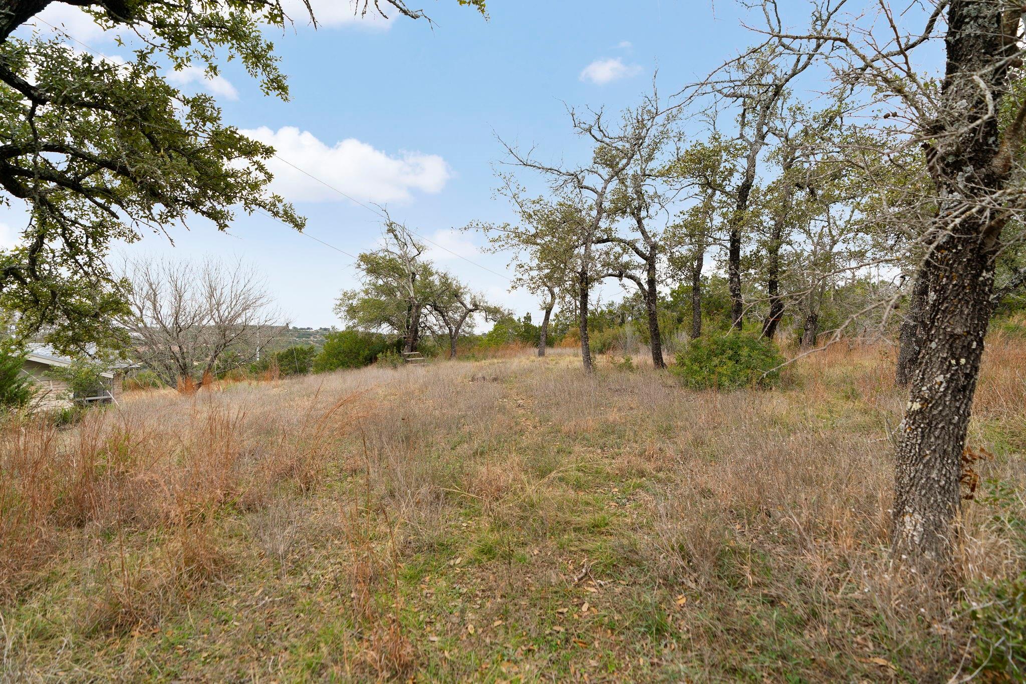 21418 Kathy Ln, Spicewood, TX 78669