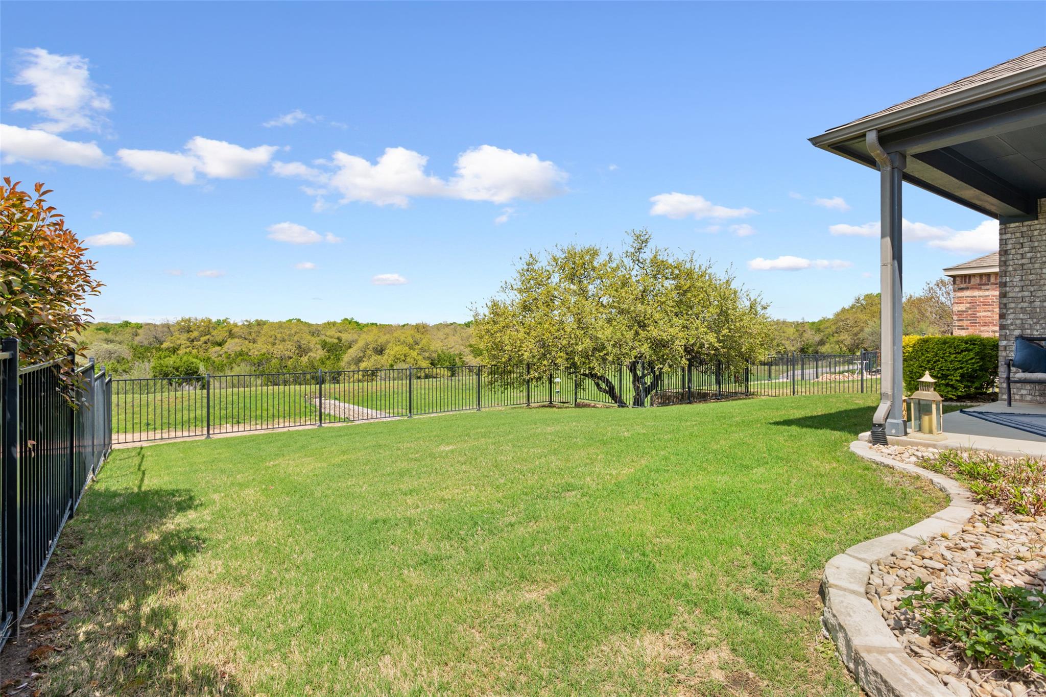 231 Tradinghouse Creek St, Georgetown, TX 78633