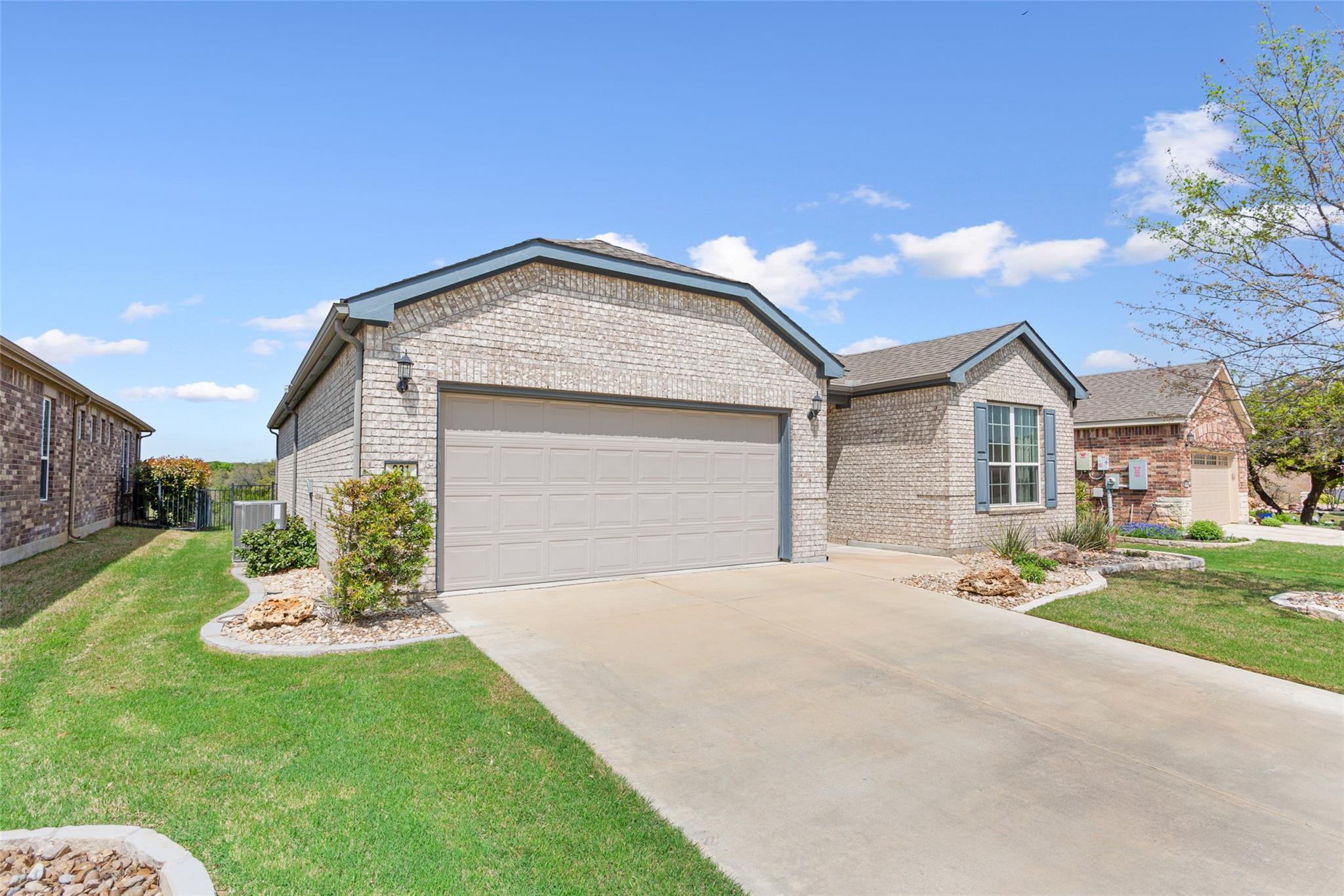 231 Tradinghouse Creek St, Georgetown, TX 78633