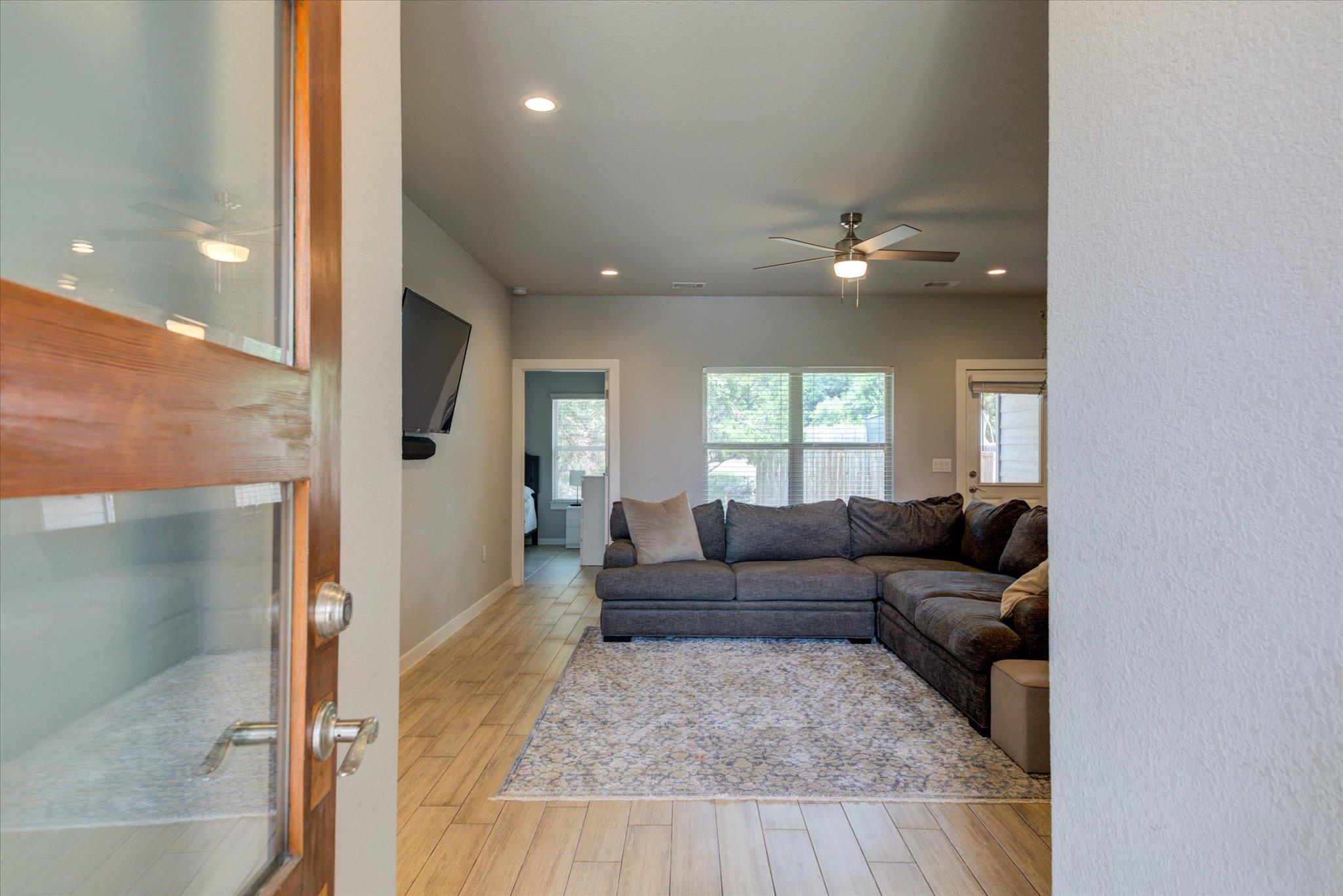 21414 Santa Carlo Ave, Lago Vista, TX 78645