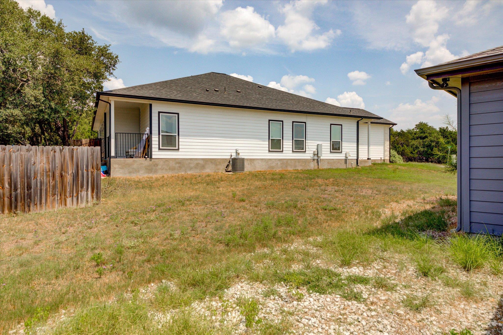 21414 Santa Carlo Unit A & B Ave, Lago Vista, TX 78645