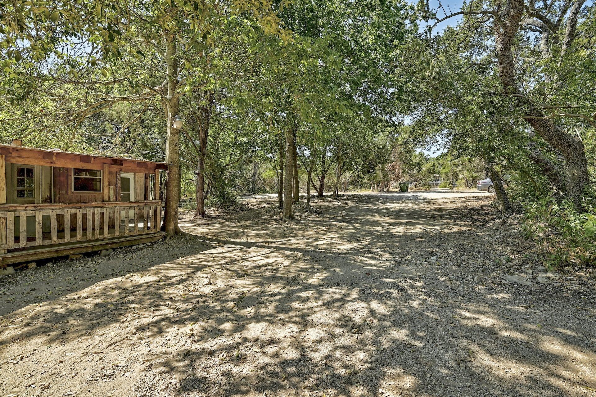 800 Todo Ln, Driftwood, TX 78619