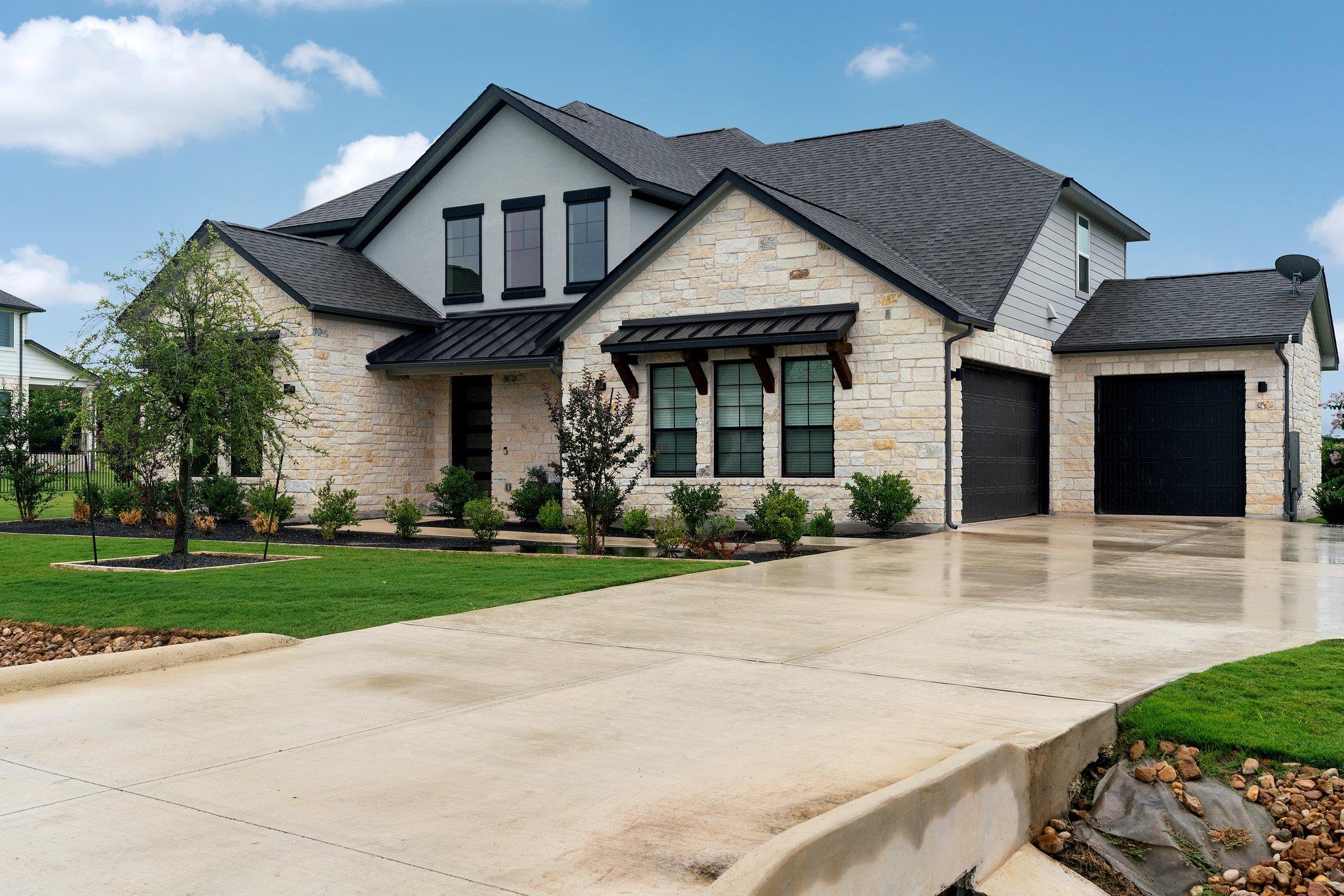 209 Northcrest Dr, Liberty Hill, TX 78642