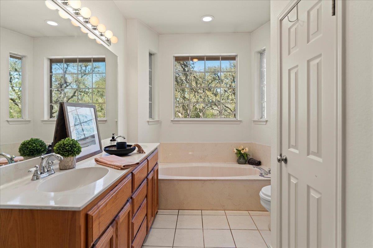 301 CAMINO DE RANCHO, Wimberley, TX 78676
