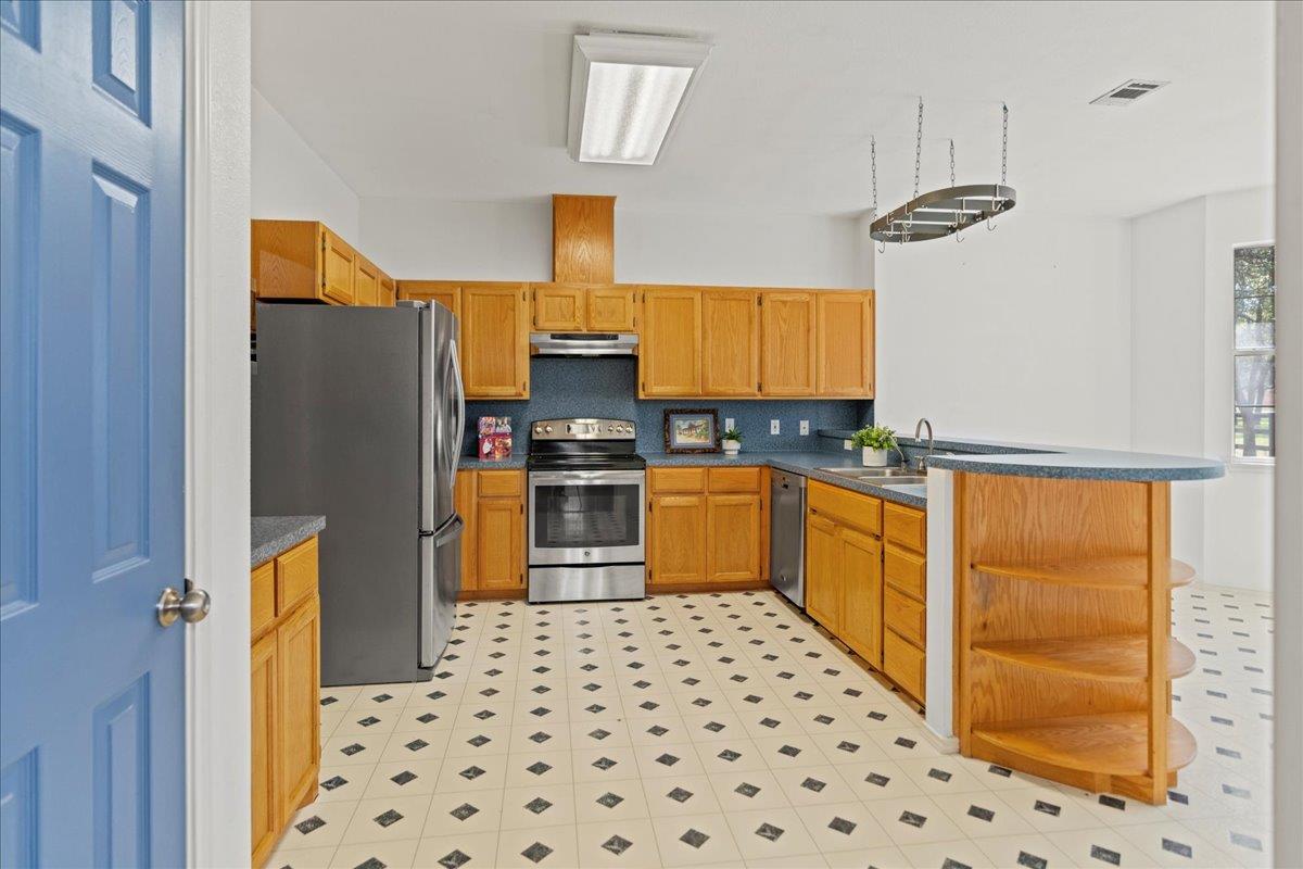 301 CAMINO DE RANCHO, Wimberley, TX 78676