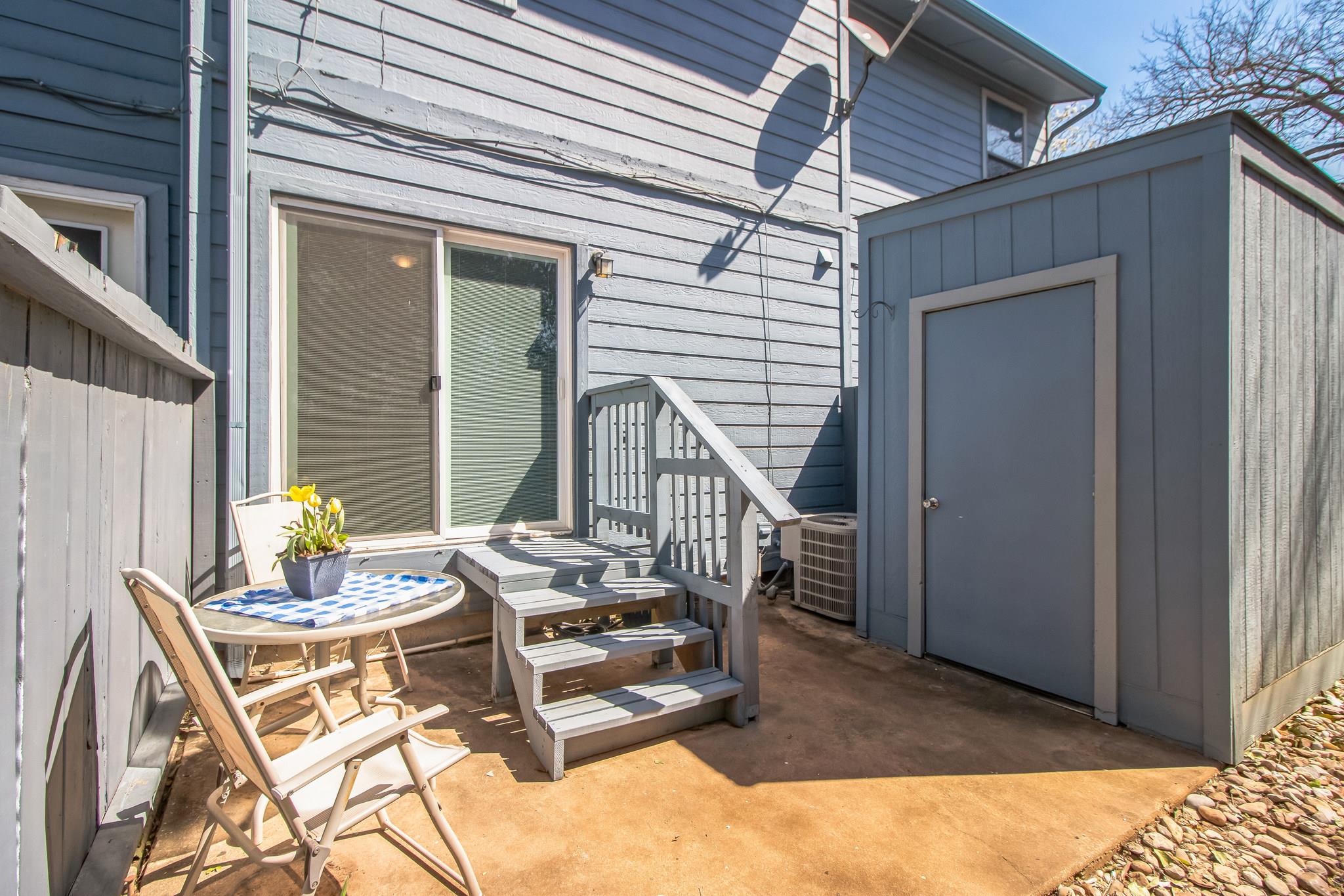 3008 Whisper Oaks Ln # B, Georgetown, TX 78628