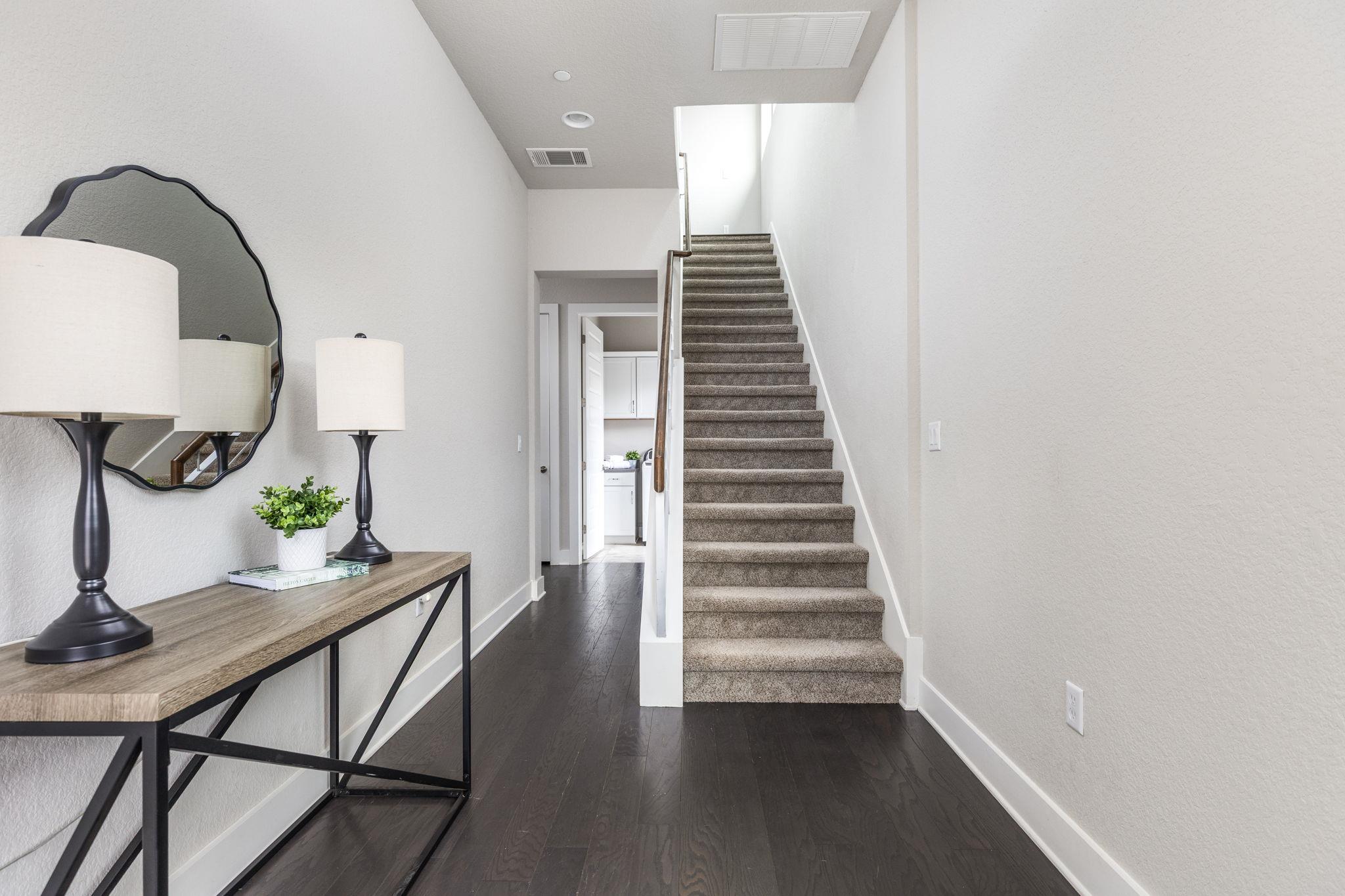 404 W Alpine Rd # 1, Austin, TX 78704