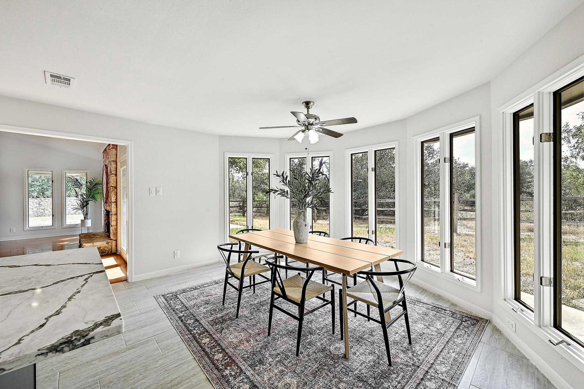 107 Boot Hl, Horseshoe Bay, TX 78657