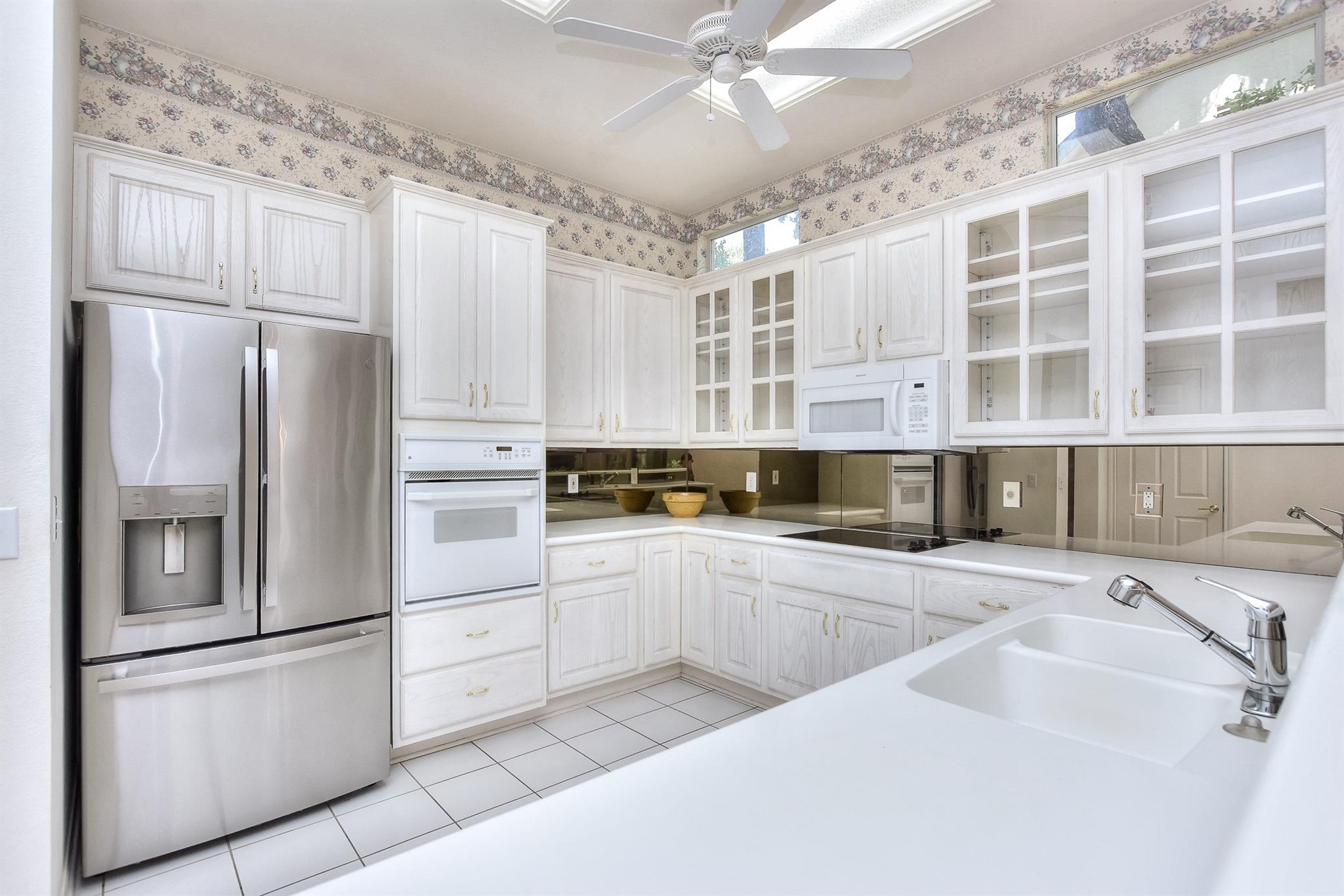 229 Whispering Wind Dr, Georgetown, TX 78633