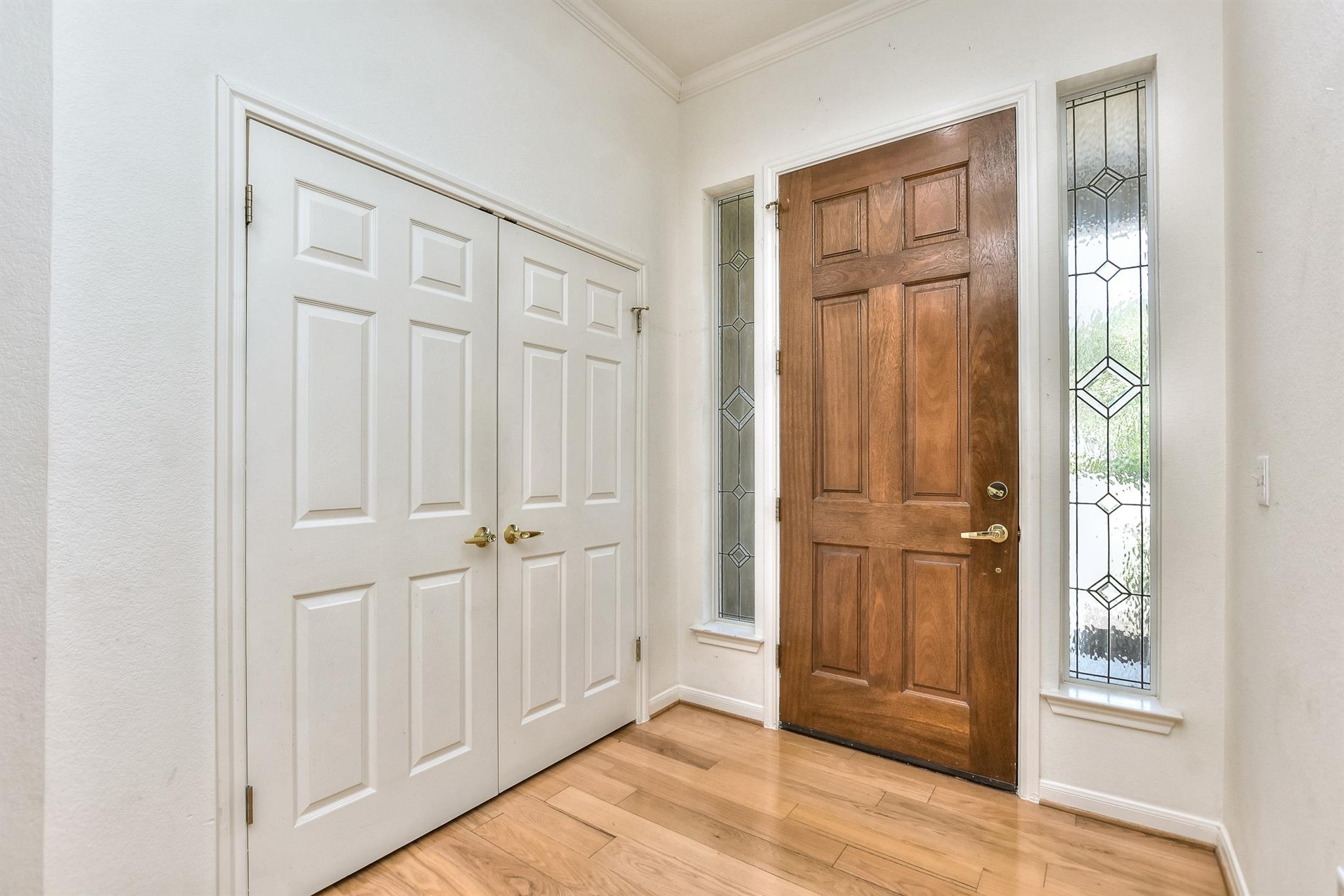 229 Whispering Wind Dr, Georgetown, TX 78633