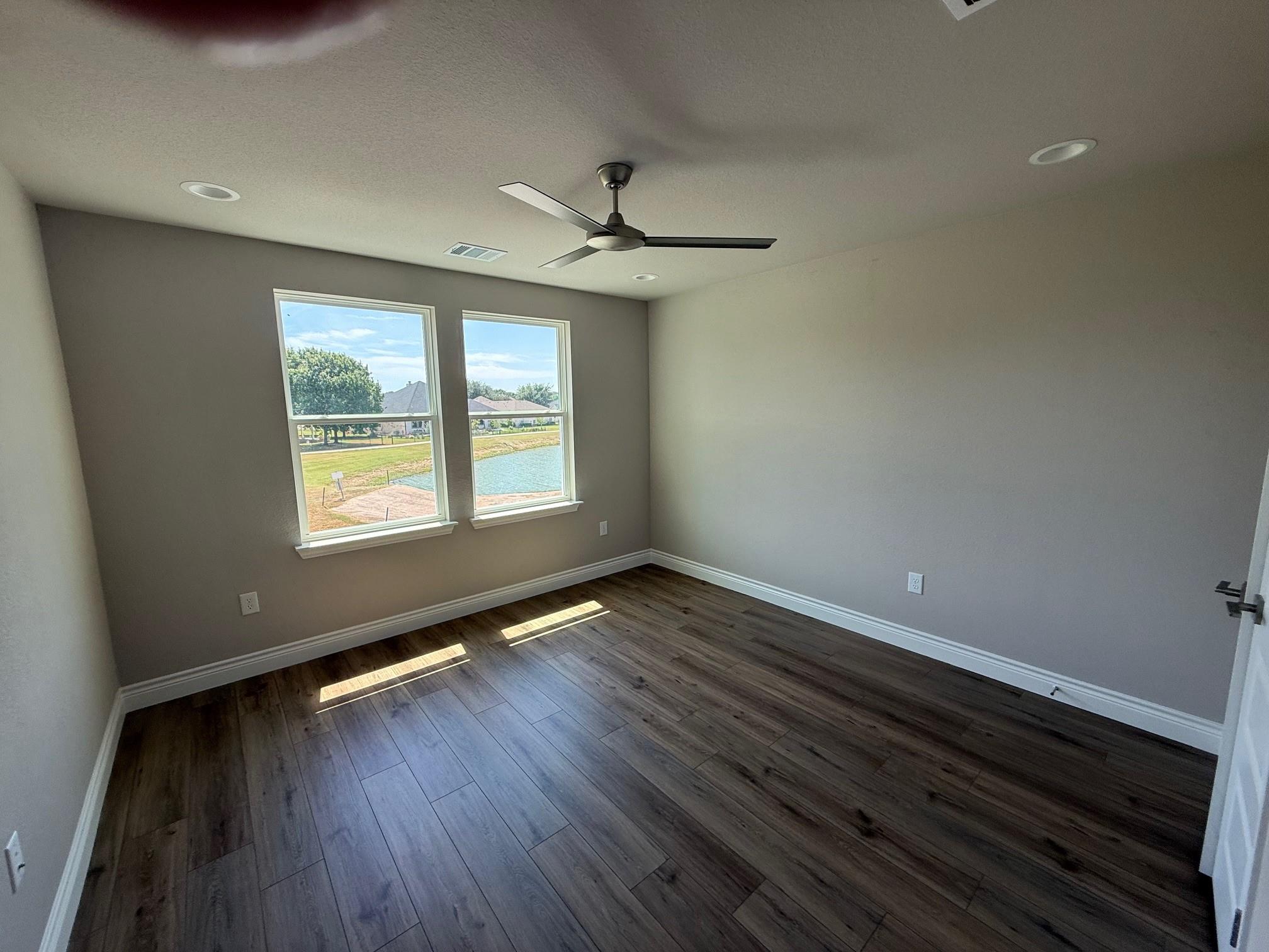 107 Preston Trl, Meadowlakes, TX 78654