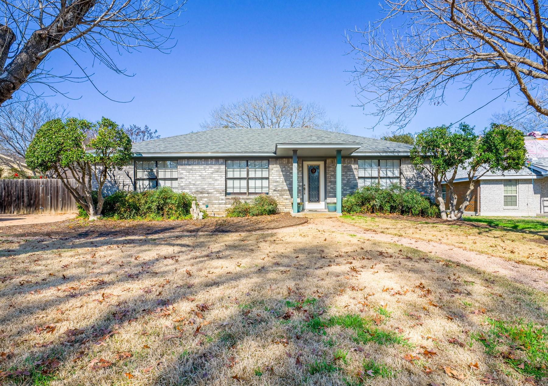 1113 Hackberry Dr, Marble Falls, TX 78654