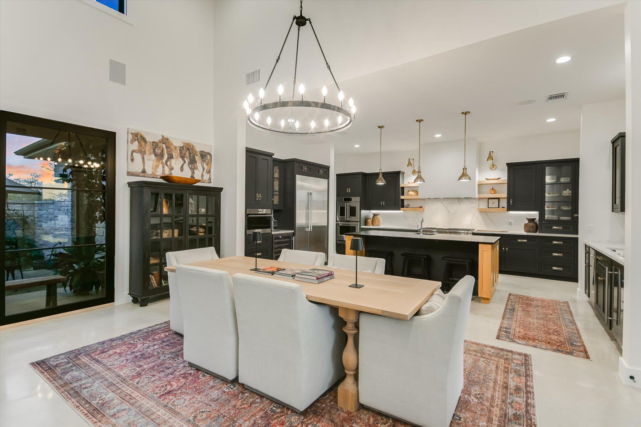 343 Pug Rippy, Dripping Springs, TX 78620