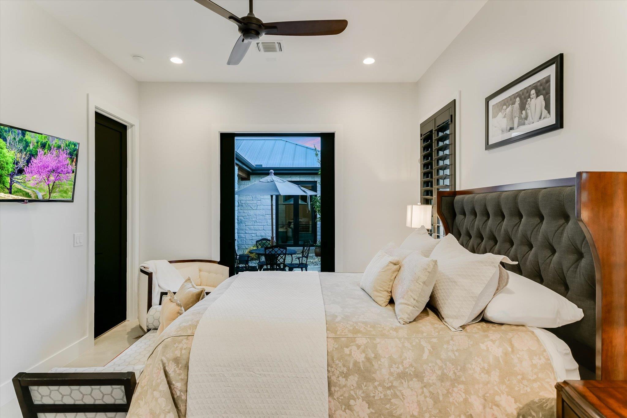 343 Pug Rippy, Dripping Springs, TX 78620