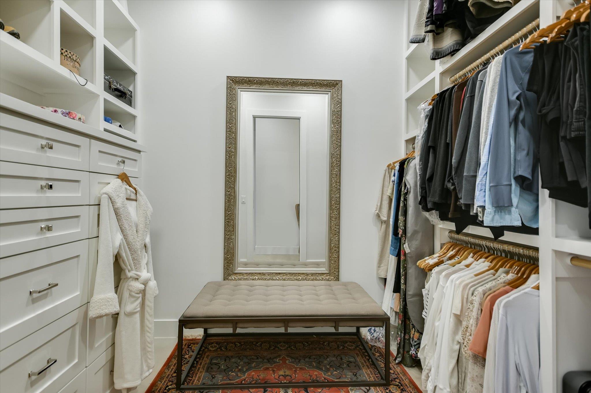 343 Pug Rippy, Dripping Springs, TX 78620