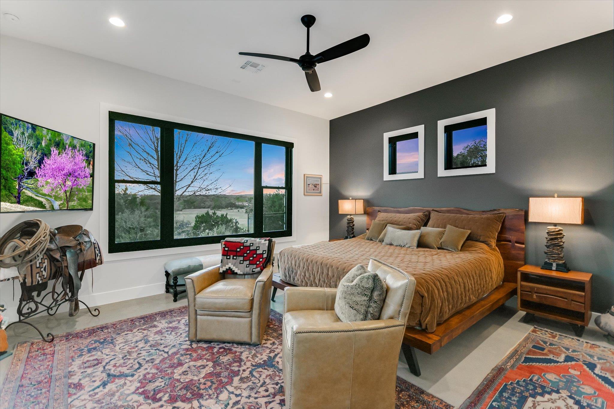 343 Pug Rippy, Dripping Springs, TX 78620