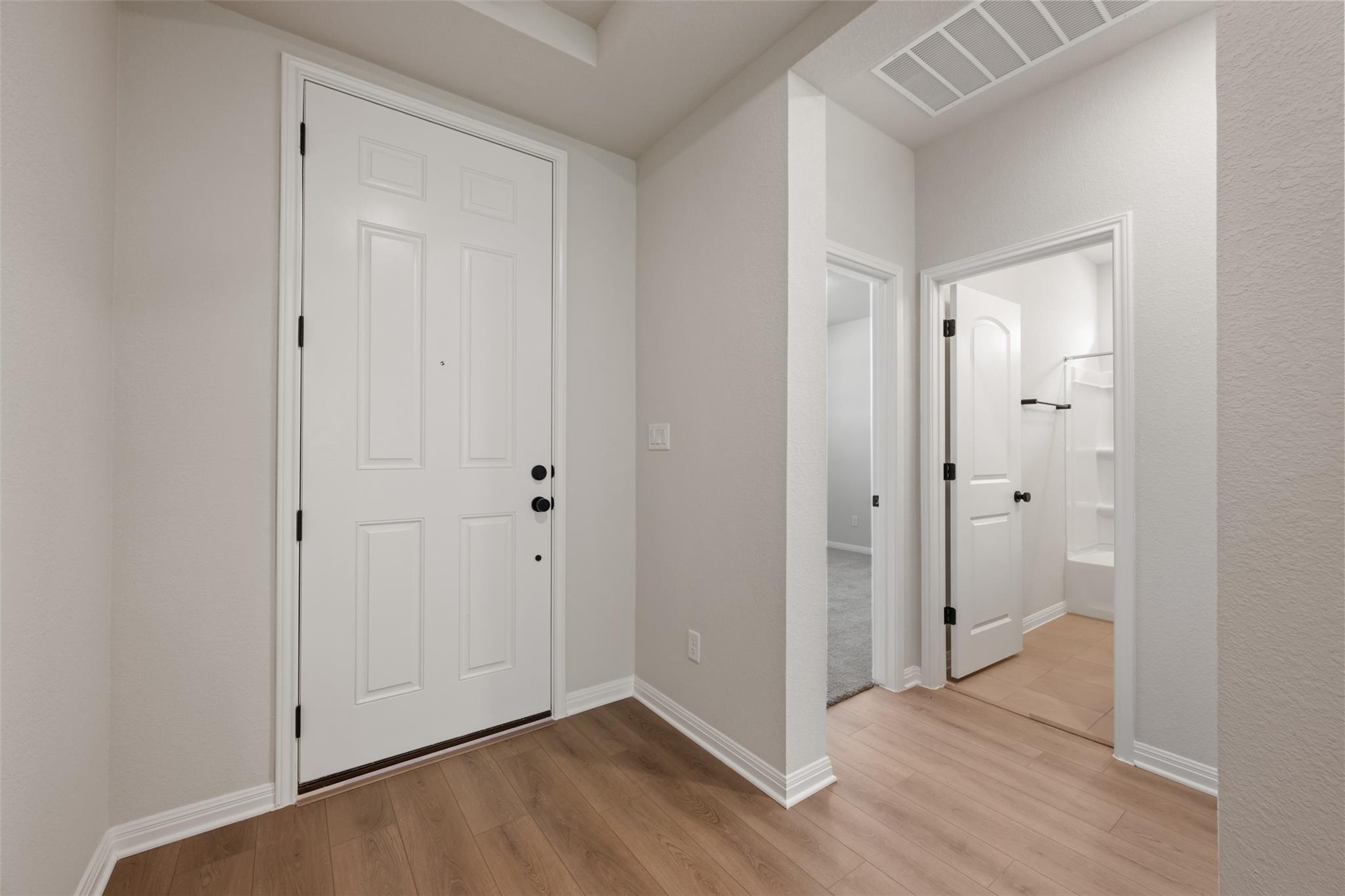 185 Coleto Trl, Cedar Creek, TX 78602