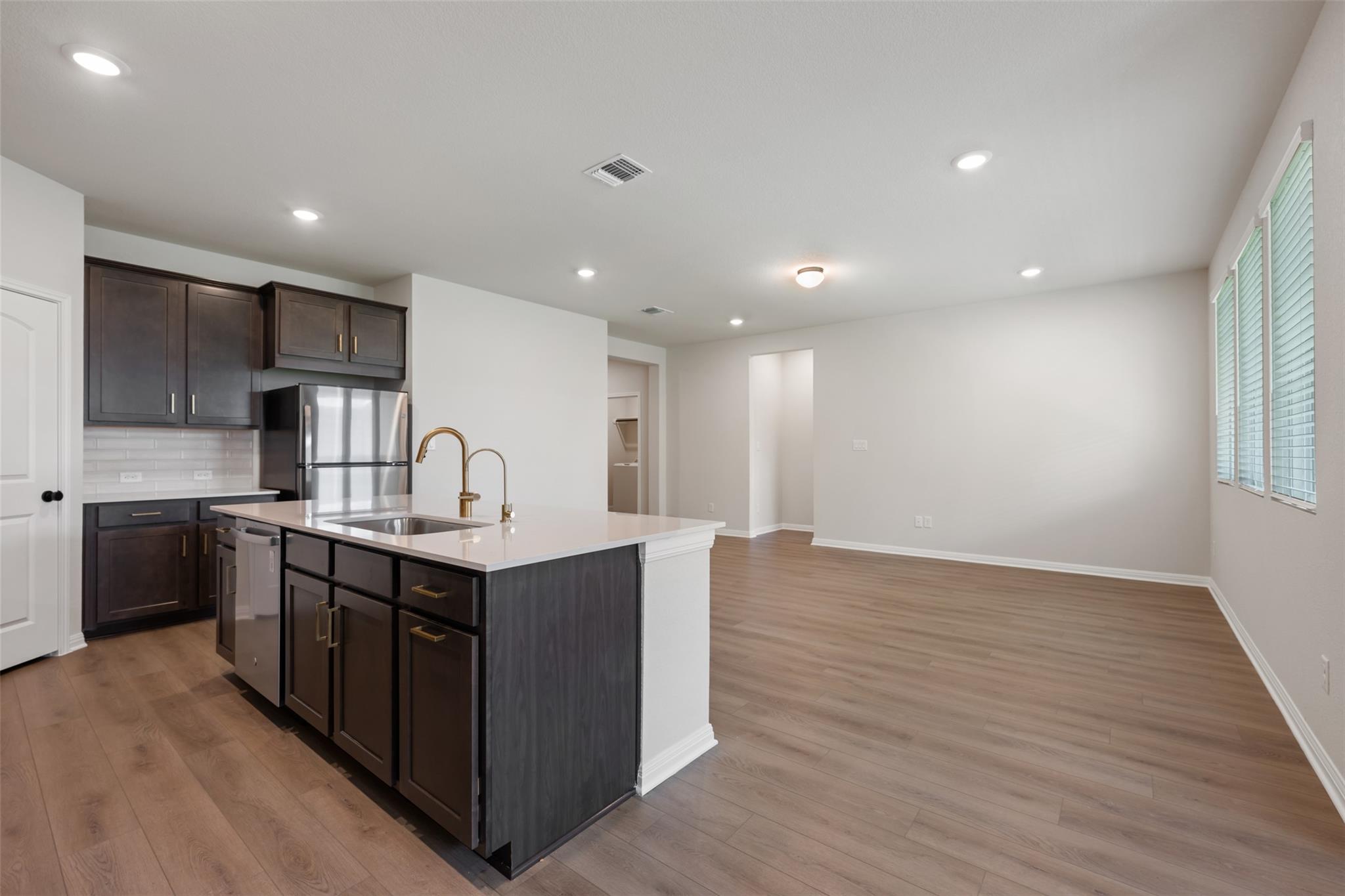 185 Coleto Trl, Cedar Creek, TX 78602