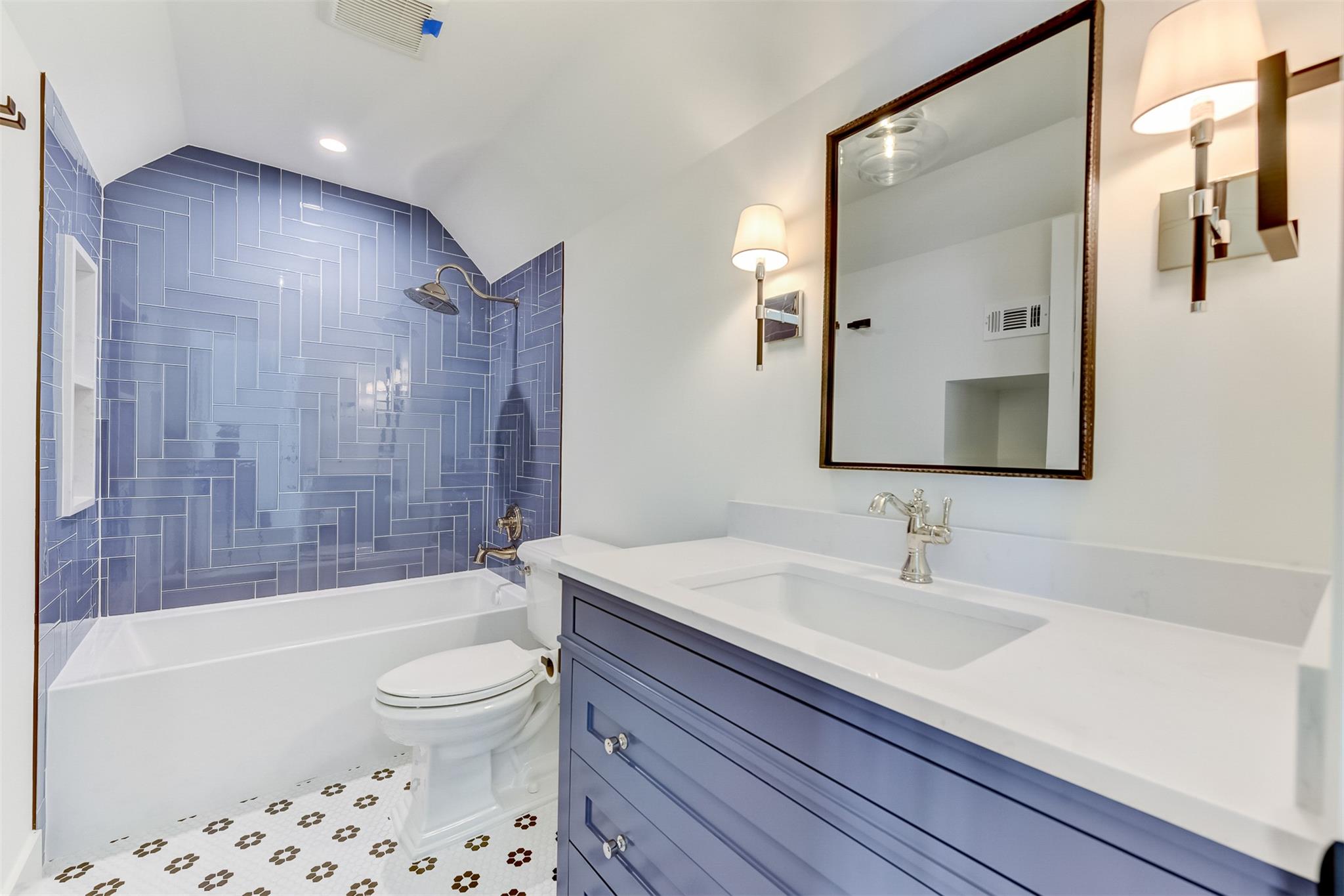 2306 Fortune Dr, Austin, TX 78704