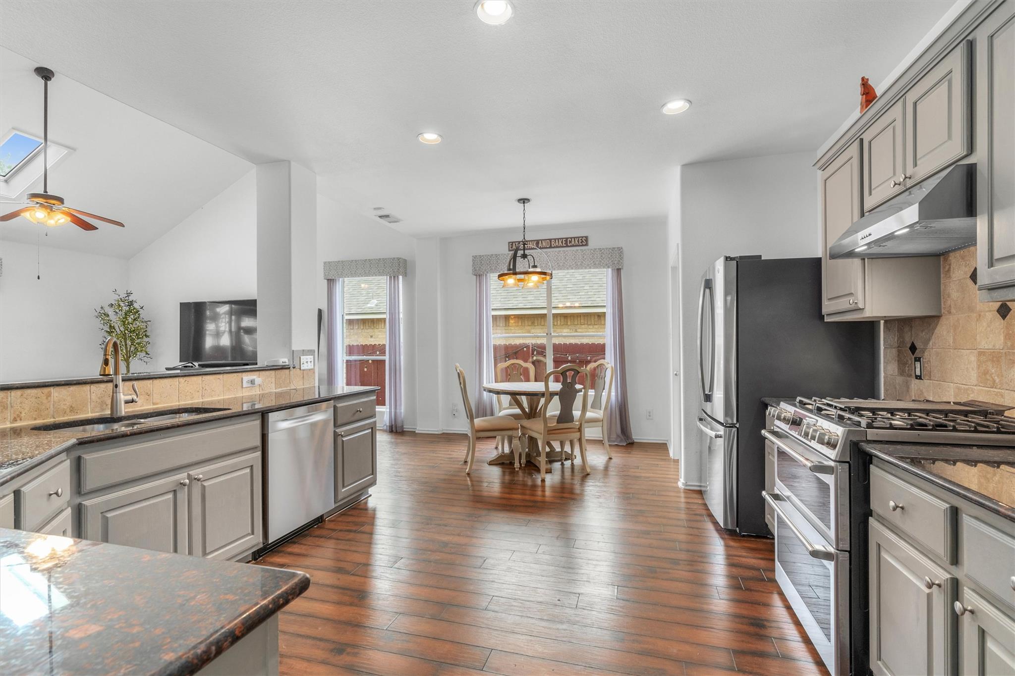 3716 Pine Needle Cir, Round Rock, TX 78681