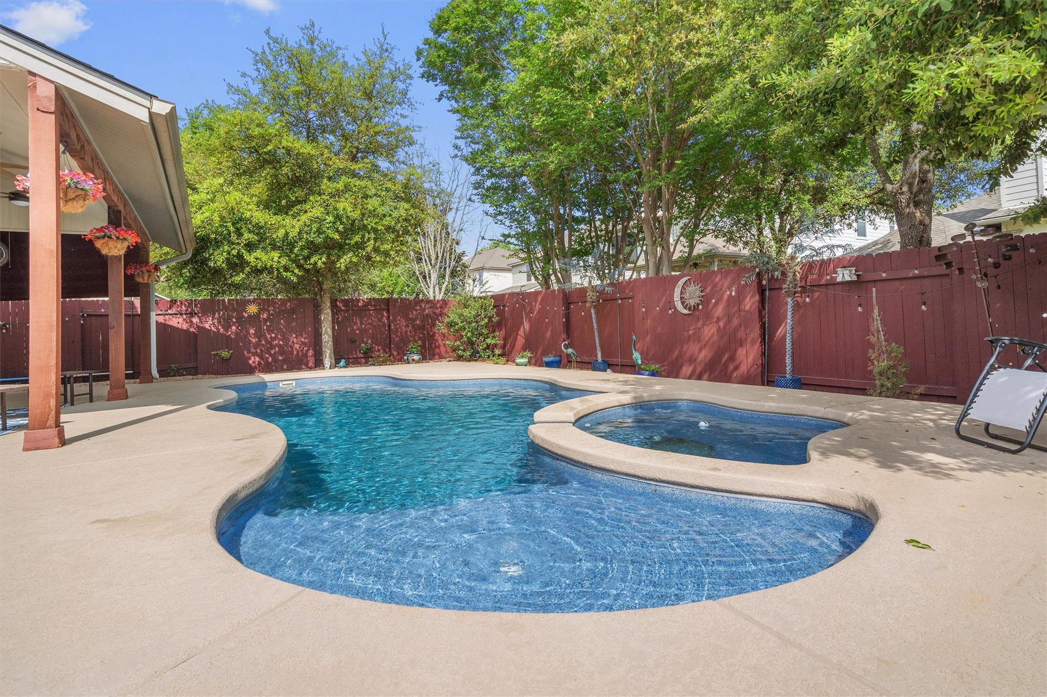 3716 Pine Needle Cir, Round Rock, TX 78681