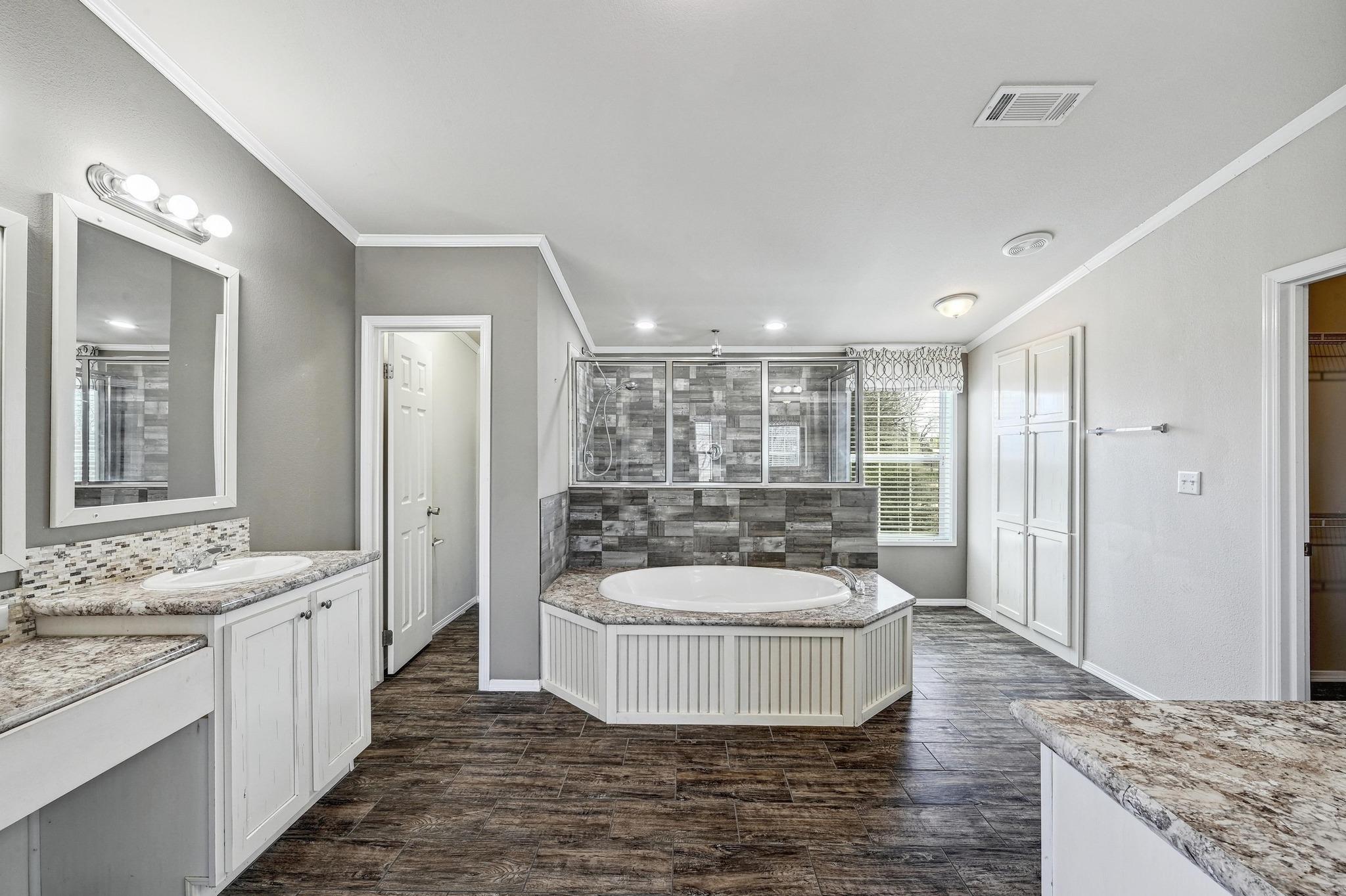 10801 Bradshaw Rd, Austin, TX 78747