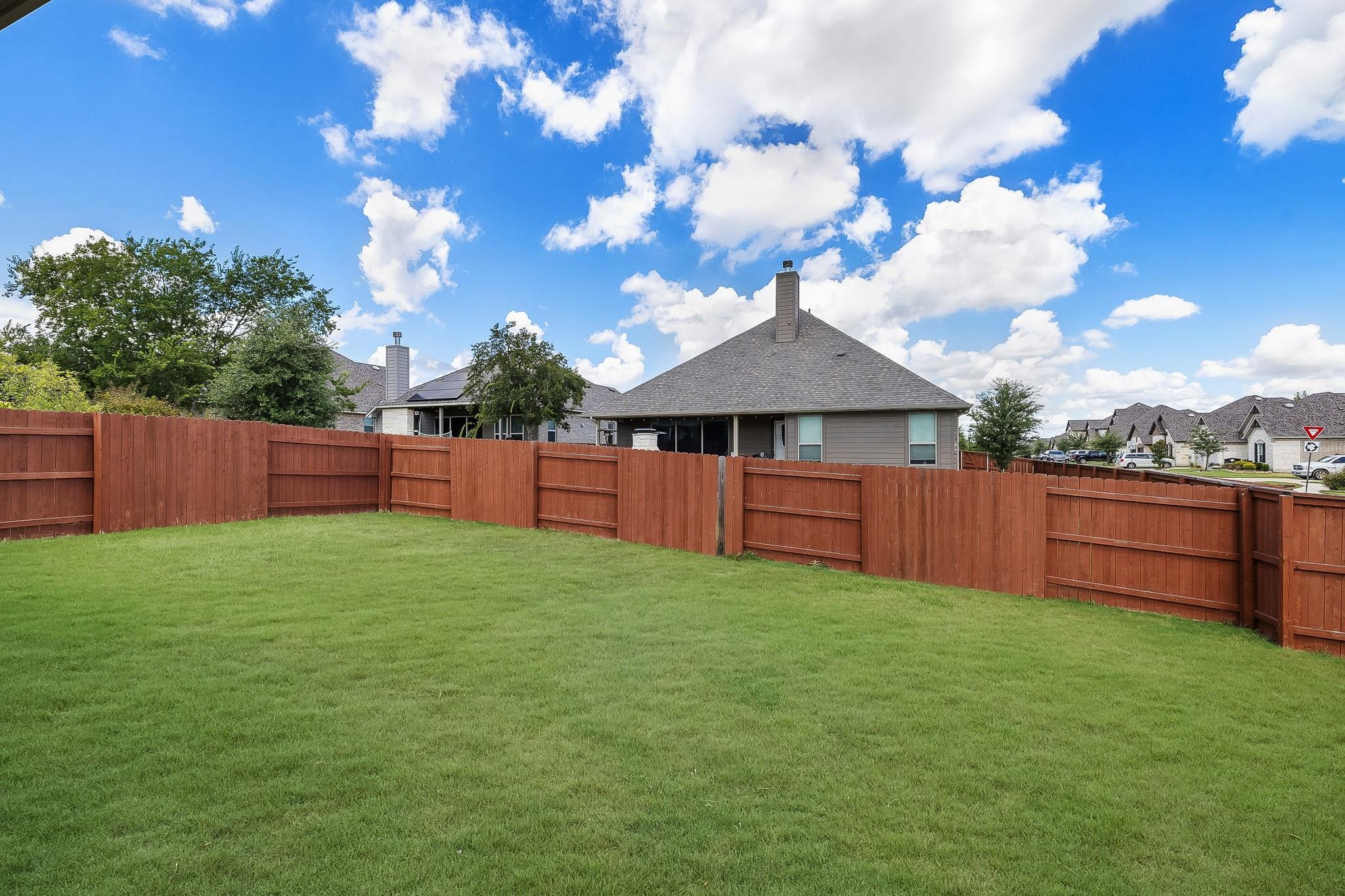 333 Barrel Bnd, Georgetown, TX 78628