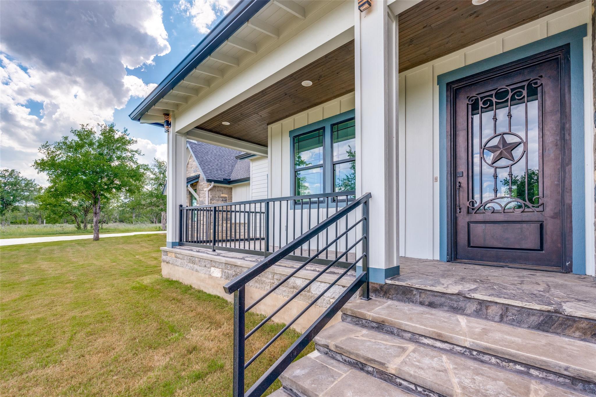 485 Post Oak, Gonzales, TX 78629