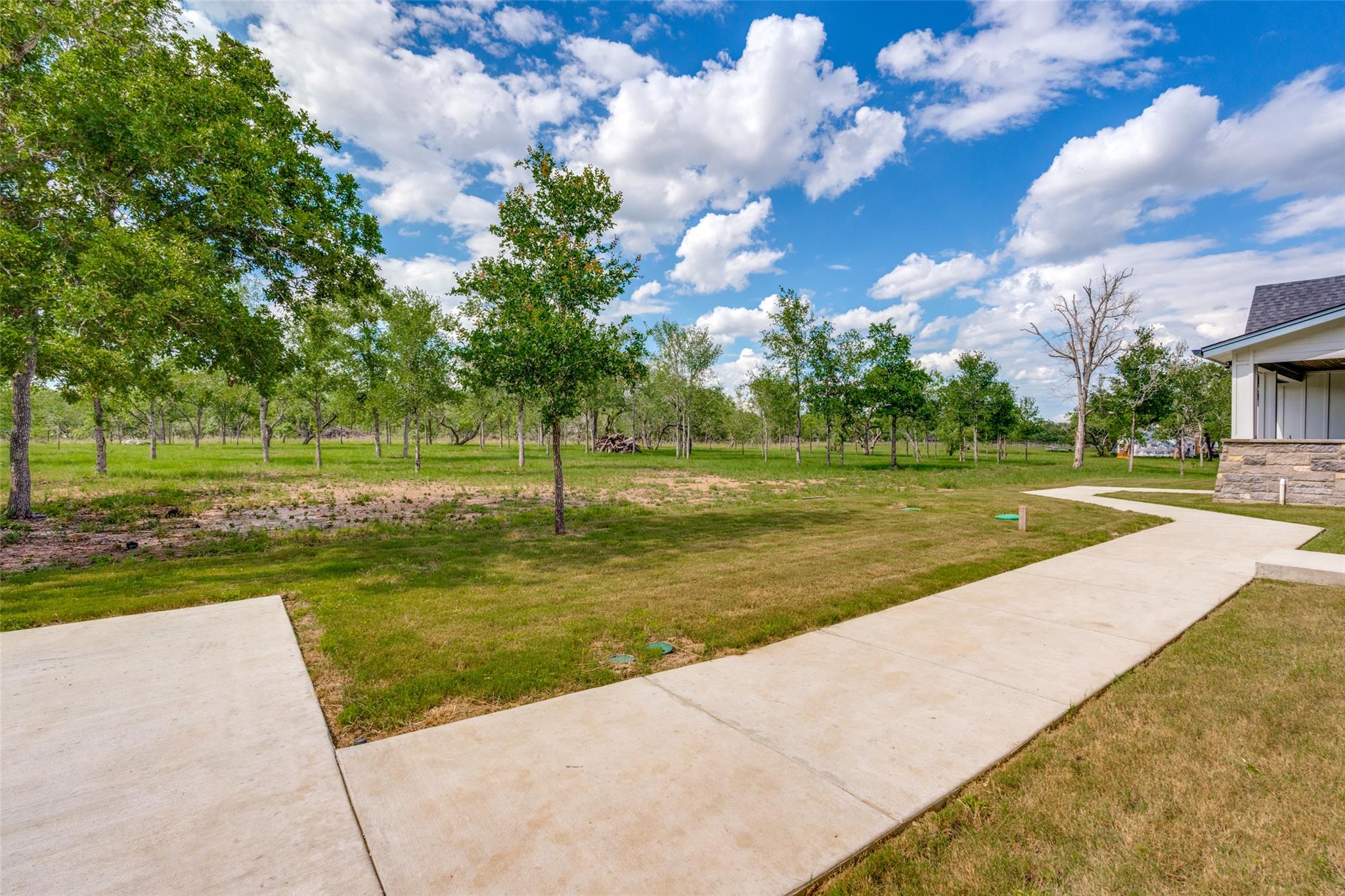 485 Post Oak, Gonzales, TX 78629