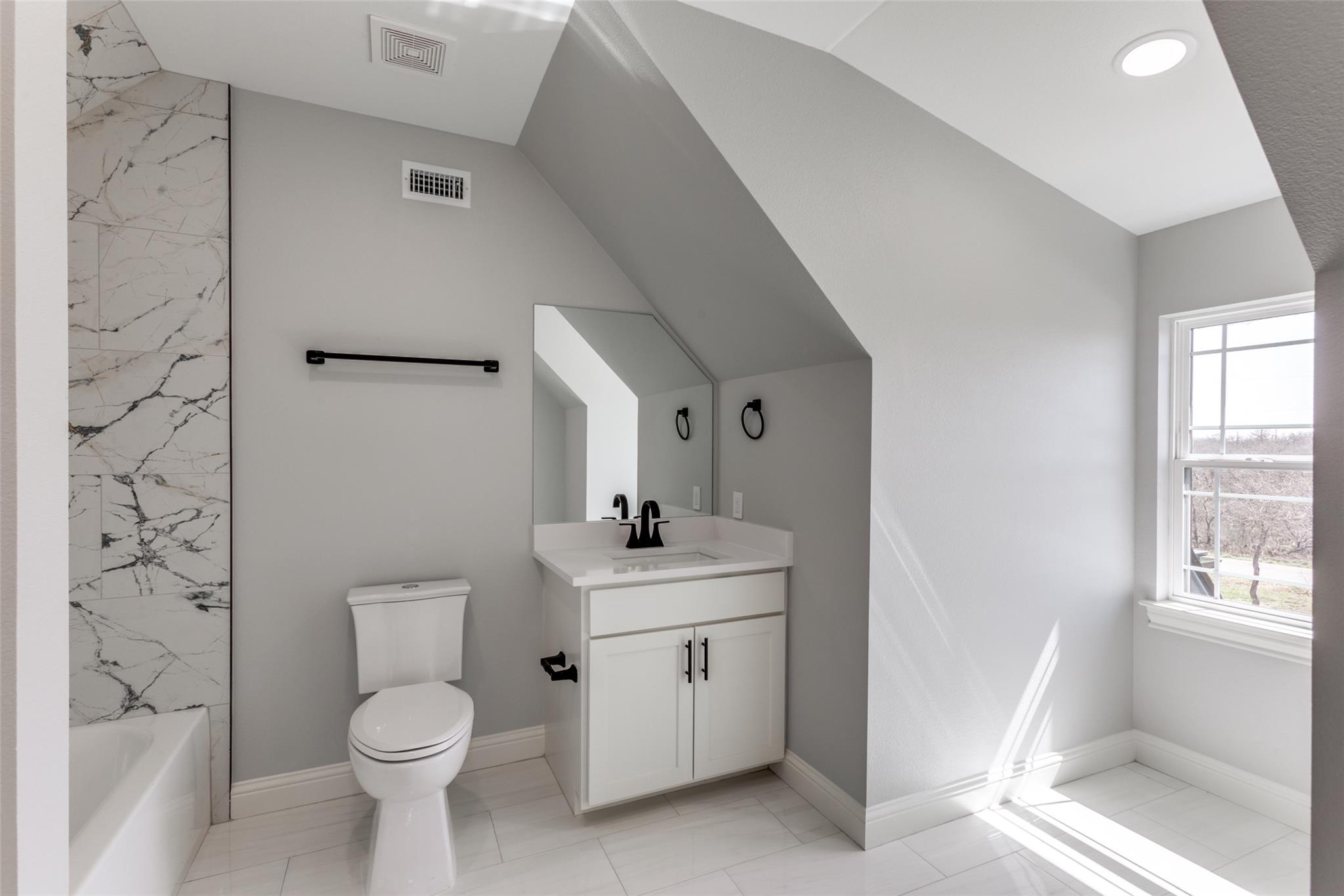 485 Post Oak, Gonzales, TX 78629