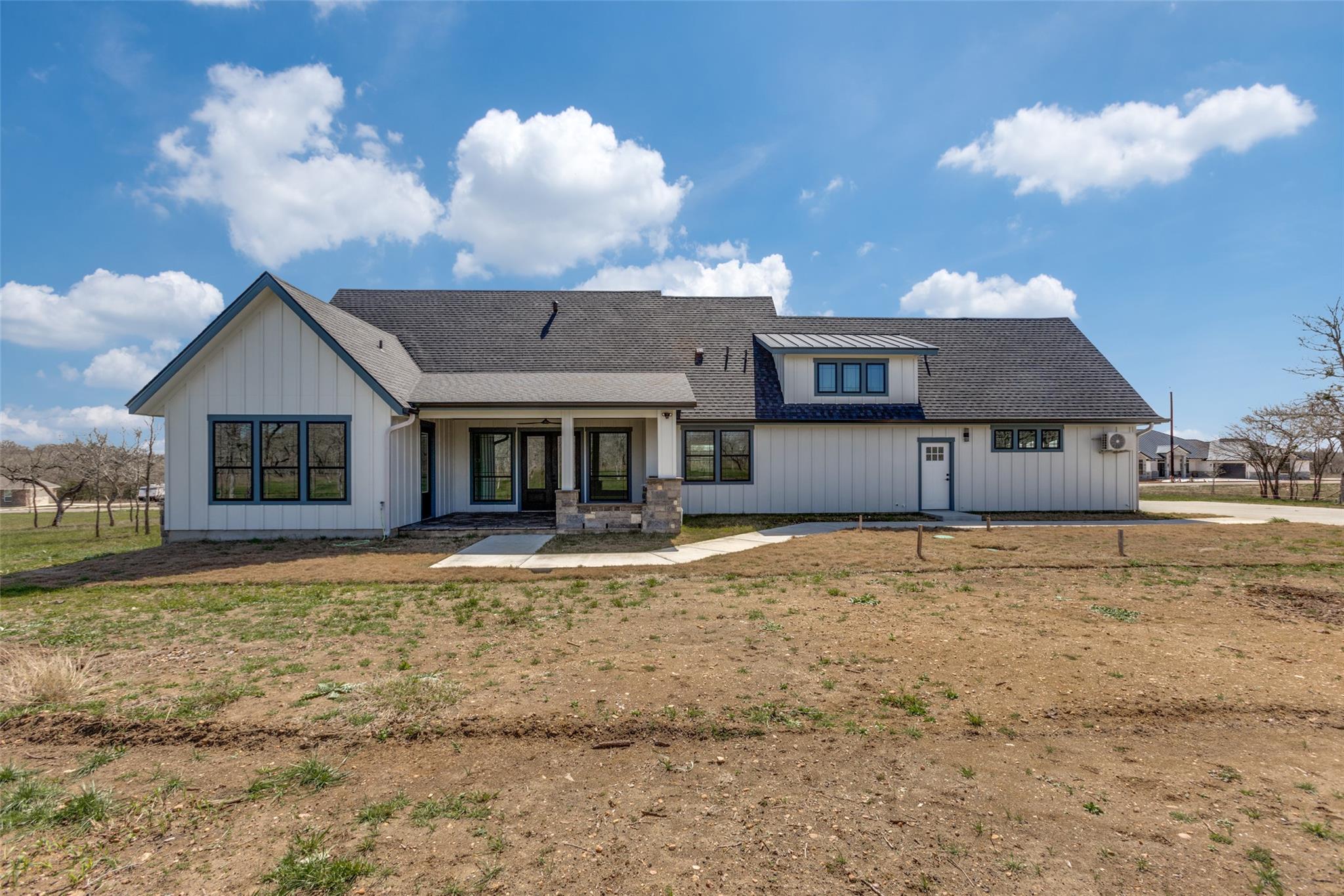 485 Post Oak, Gonzales, TX 78629