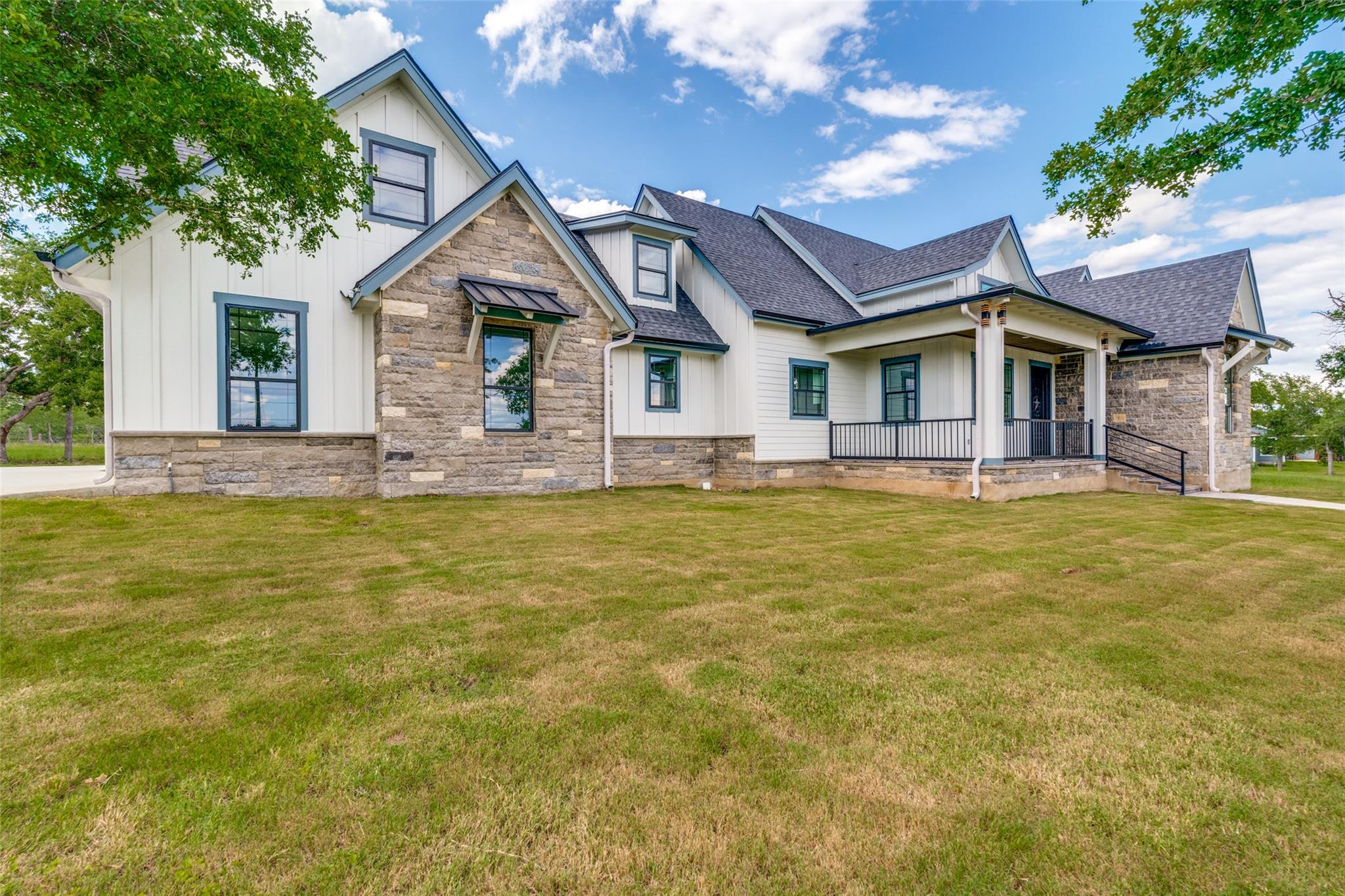 485 Post Oak, Gonzales, TX 78629