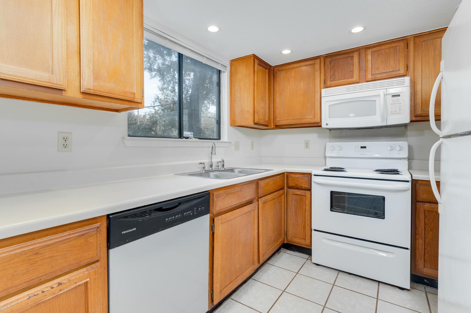 13341 Water Oak Ln, Austin, TX 78729