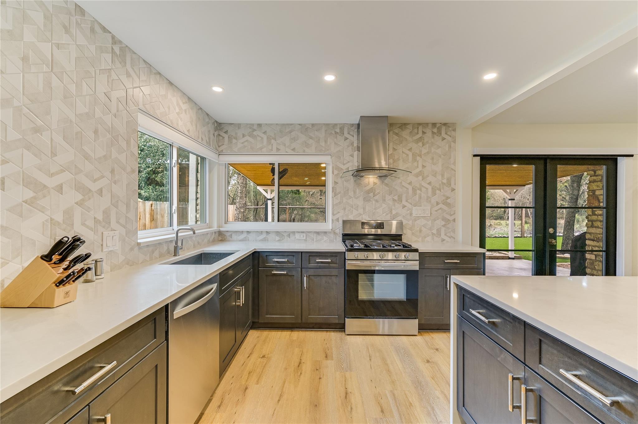 4511 Cliffstone Cv, Austin, TX 78735