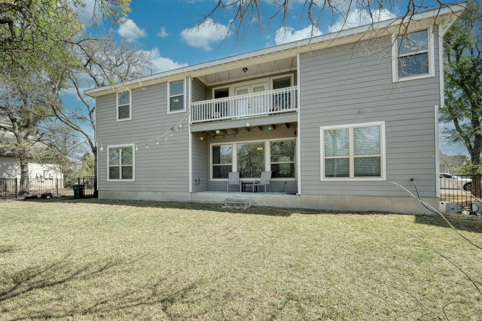 9701 McKnight Loop, Austin, TX 78717